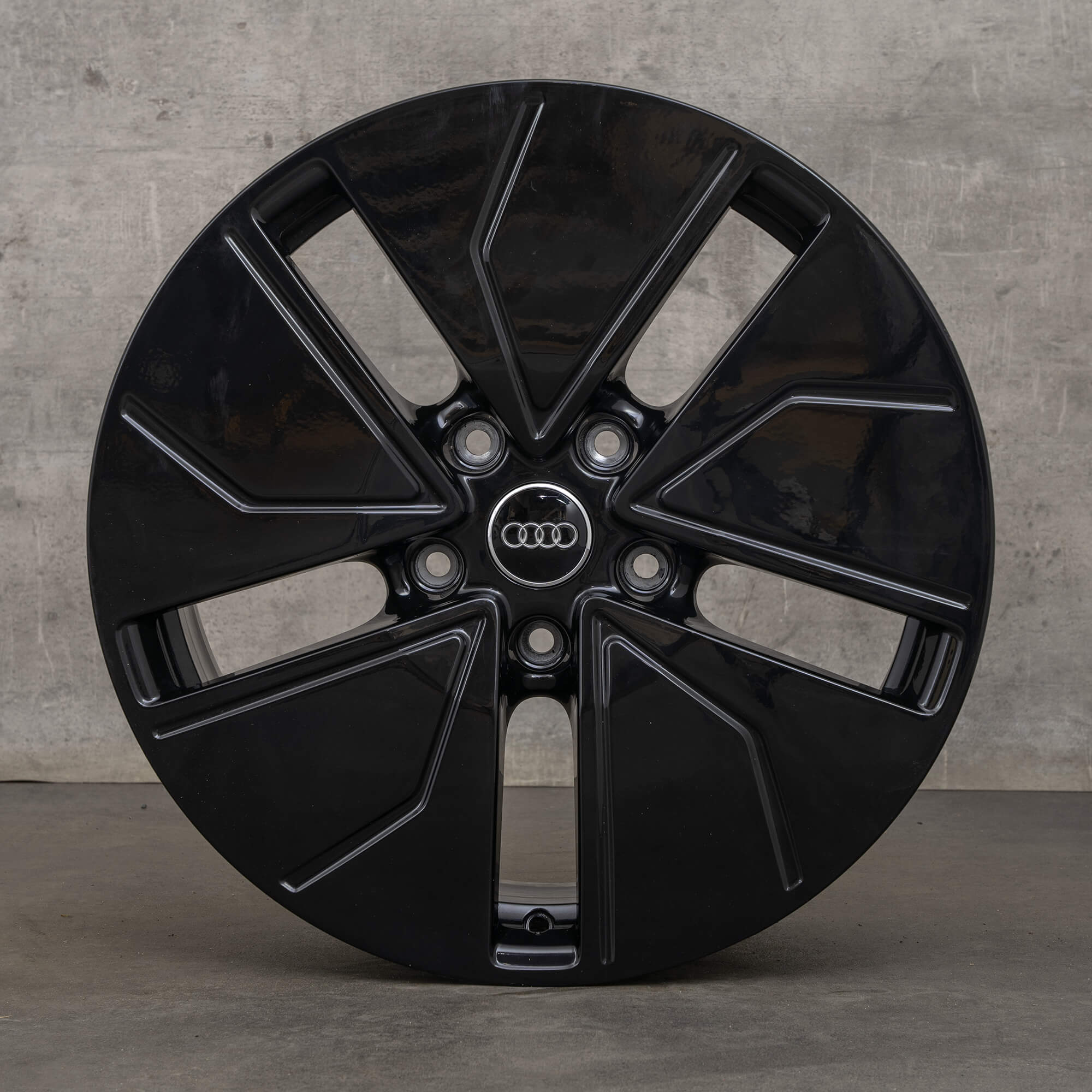 Audi e-tron GT FW 4J Gran Turismo quattro 19-tuumaiset vanteet Aero design