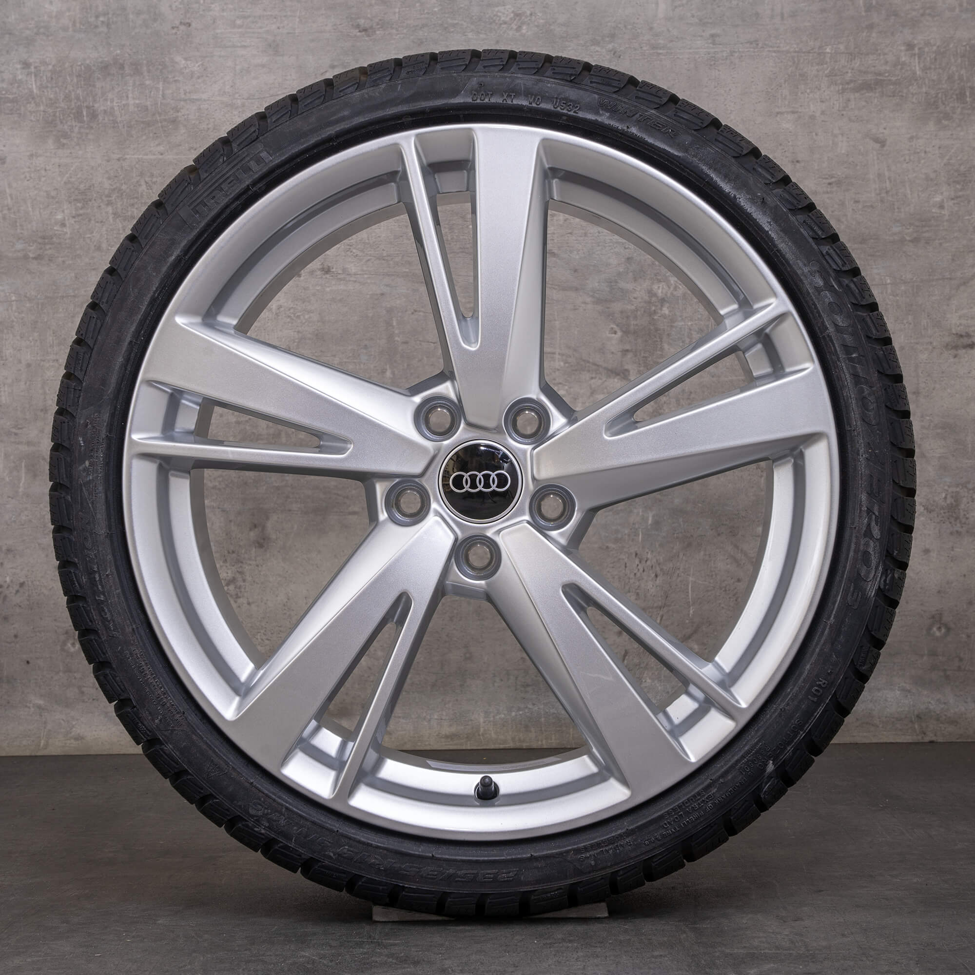 Oryginał Audi A3 S3 felgi 19 cali 8V koła letnie 8V0601025EJ Blade Design srebrne błyszczące NOWOŚĆ