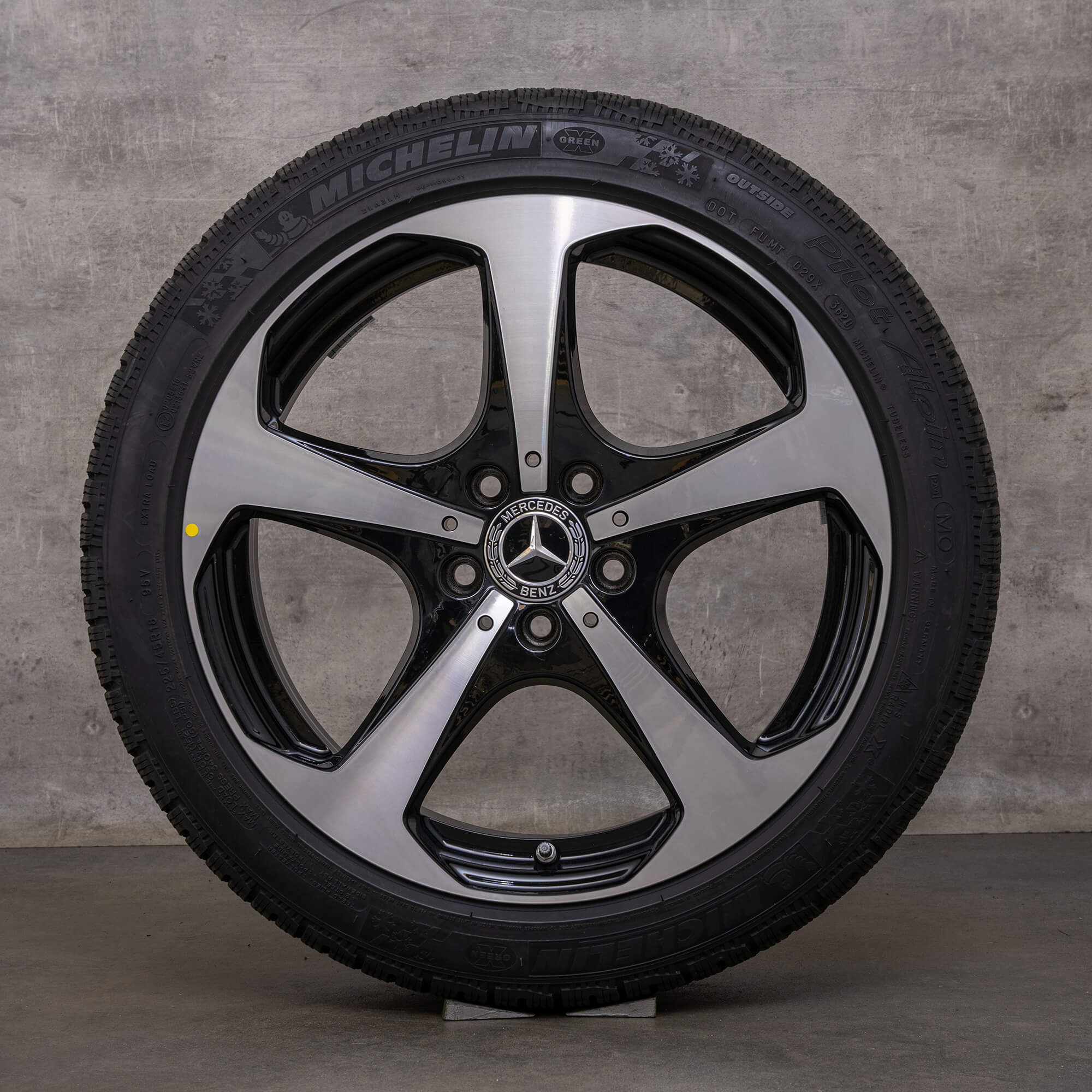 Llantas de invierno originales Mercedes Benz Clase C 18 pulgadas W205 S205 A205 C205 llantas A2054014600 A2054014700 negro brillante torneado