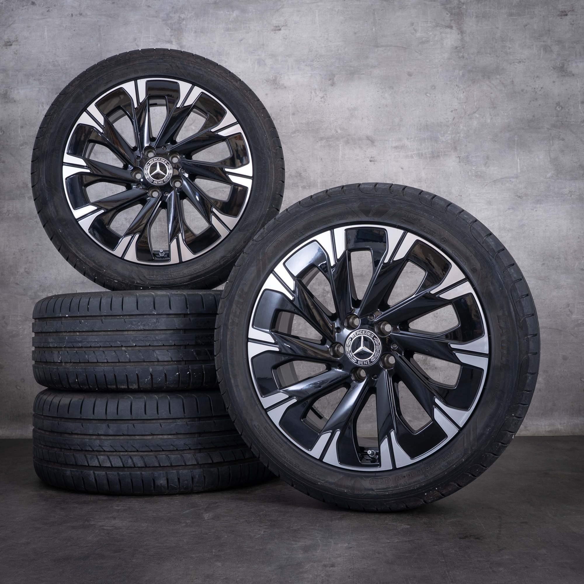 Jante originale Mercedes-Benz Clasa V de 18 inci W447 pentru roți de vară A4484011500 negre diamantate la suprafața frontală