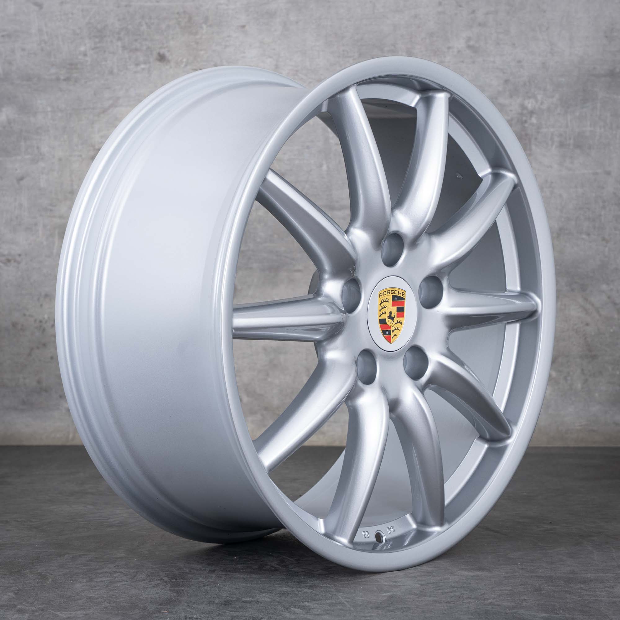 Oryginalna felga Porsche 997 Carrera 19 cali C2 C4 99736215655 srebrna błyszcząca