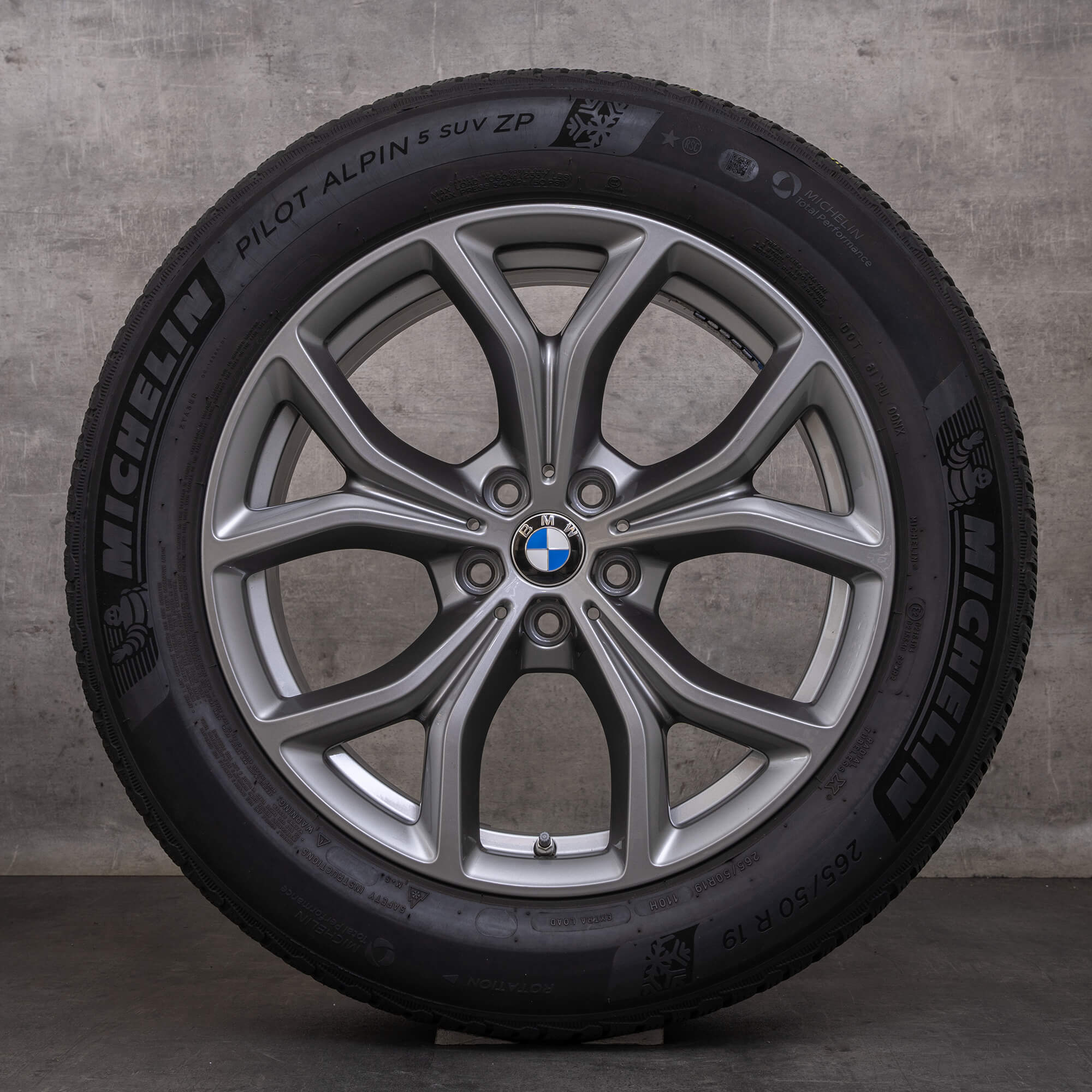 Jantes e pneus inverno originais BMW X5 X6 de 19 polegadas G05 G06 jantes 735 cinzento ferroso 6883752 NOVO