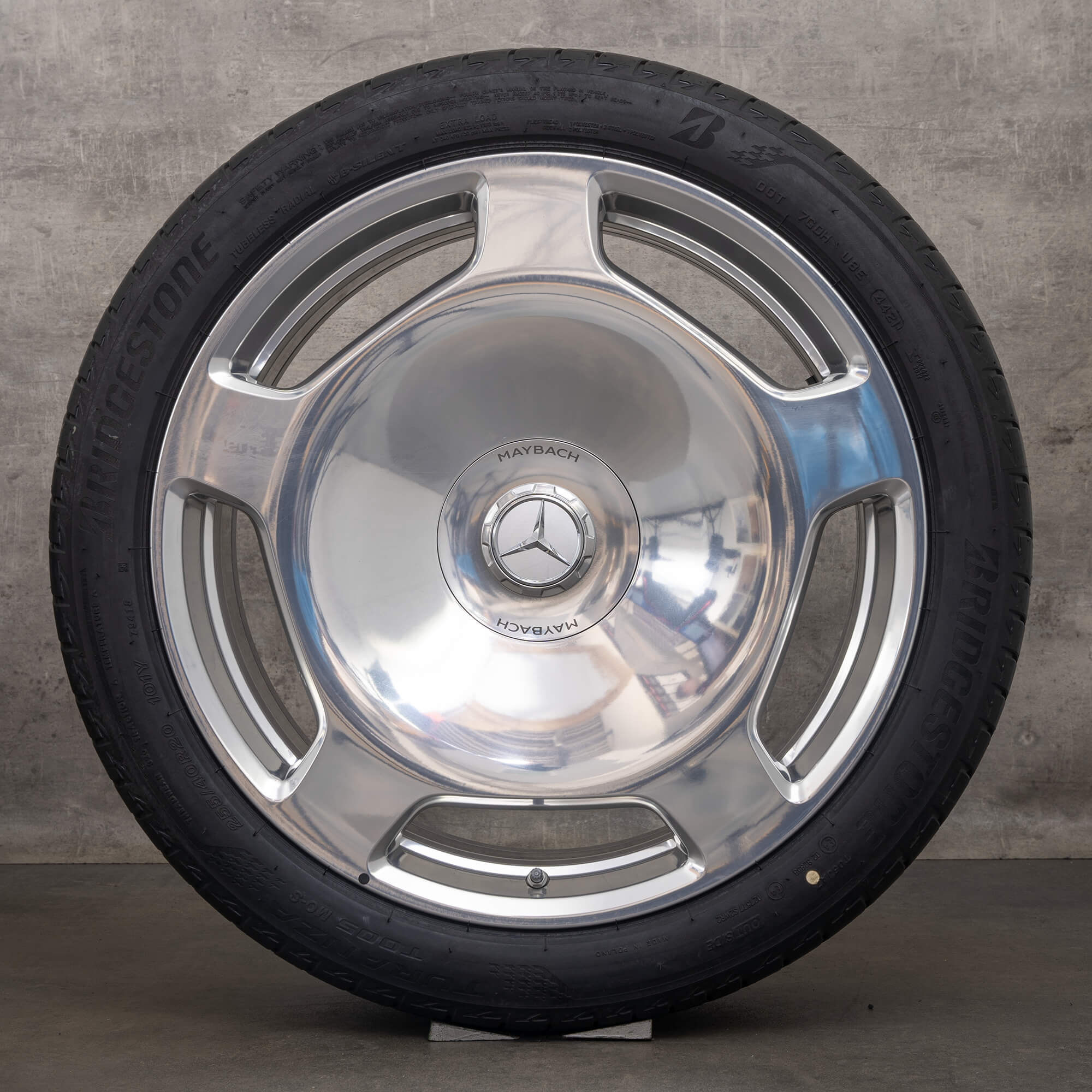 OEM Maybach Mercedes Benz S-Class rims 20 inch W223 Z223 summer tires