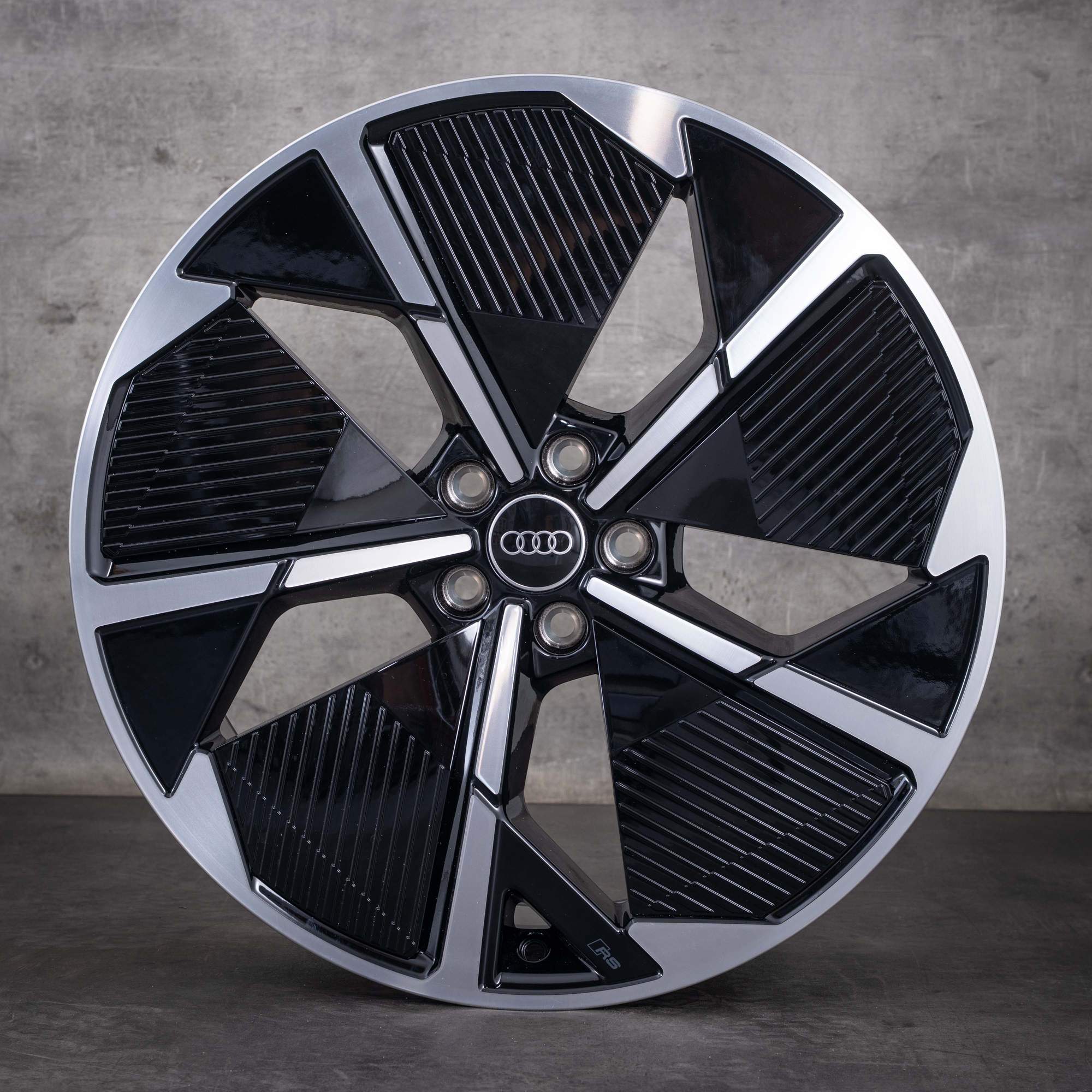 Llantas originales para Audi Q4 e-tron y Sportback de 21 pulgadas FZ Rotor Aero 89A601025A 89A601025S negras diamantadas a alto brillo NUEVAS