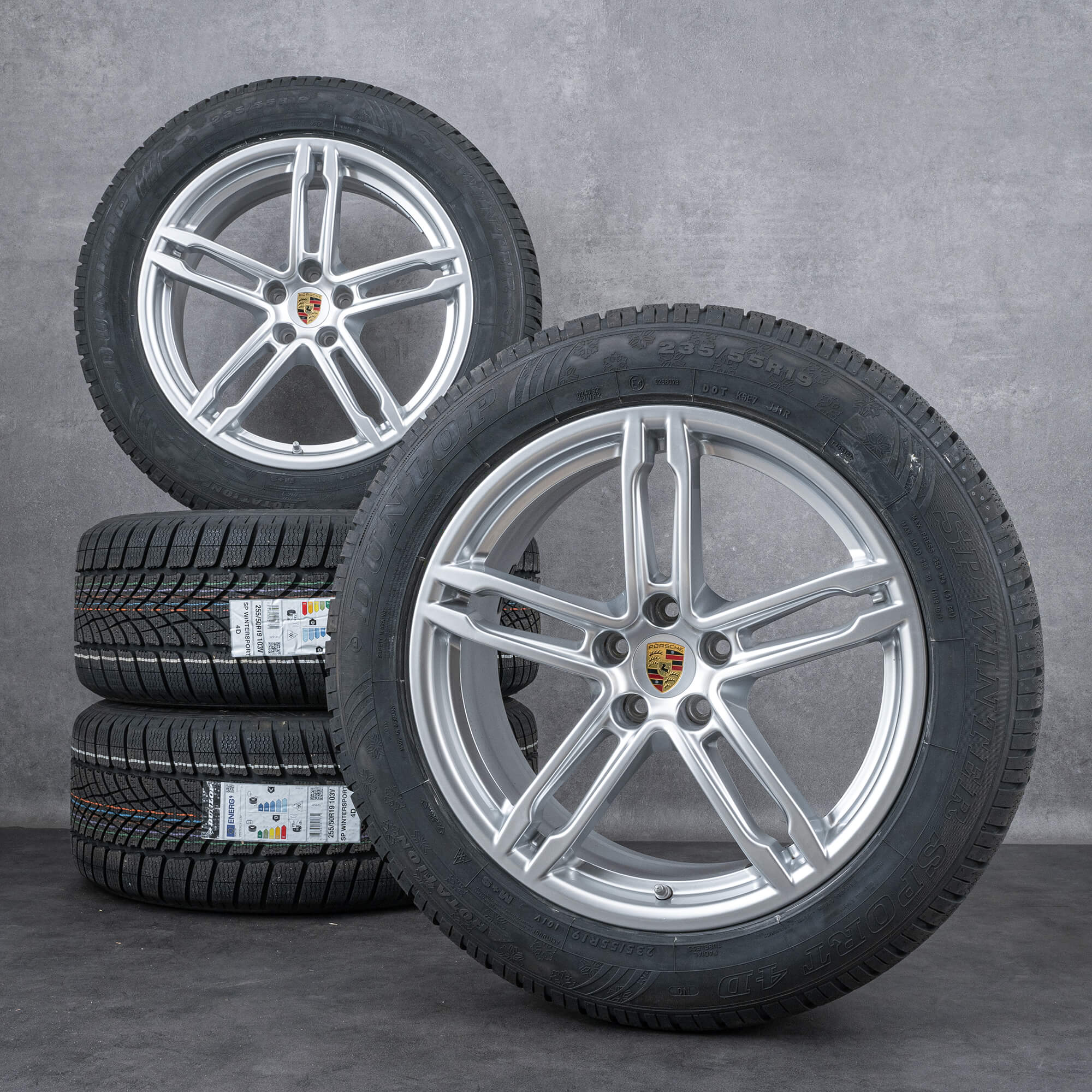 OEM Porsche 19 inch rims Macan III II winter tires Winterrder Facelift