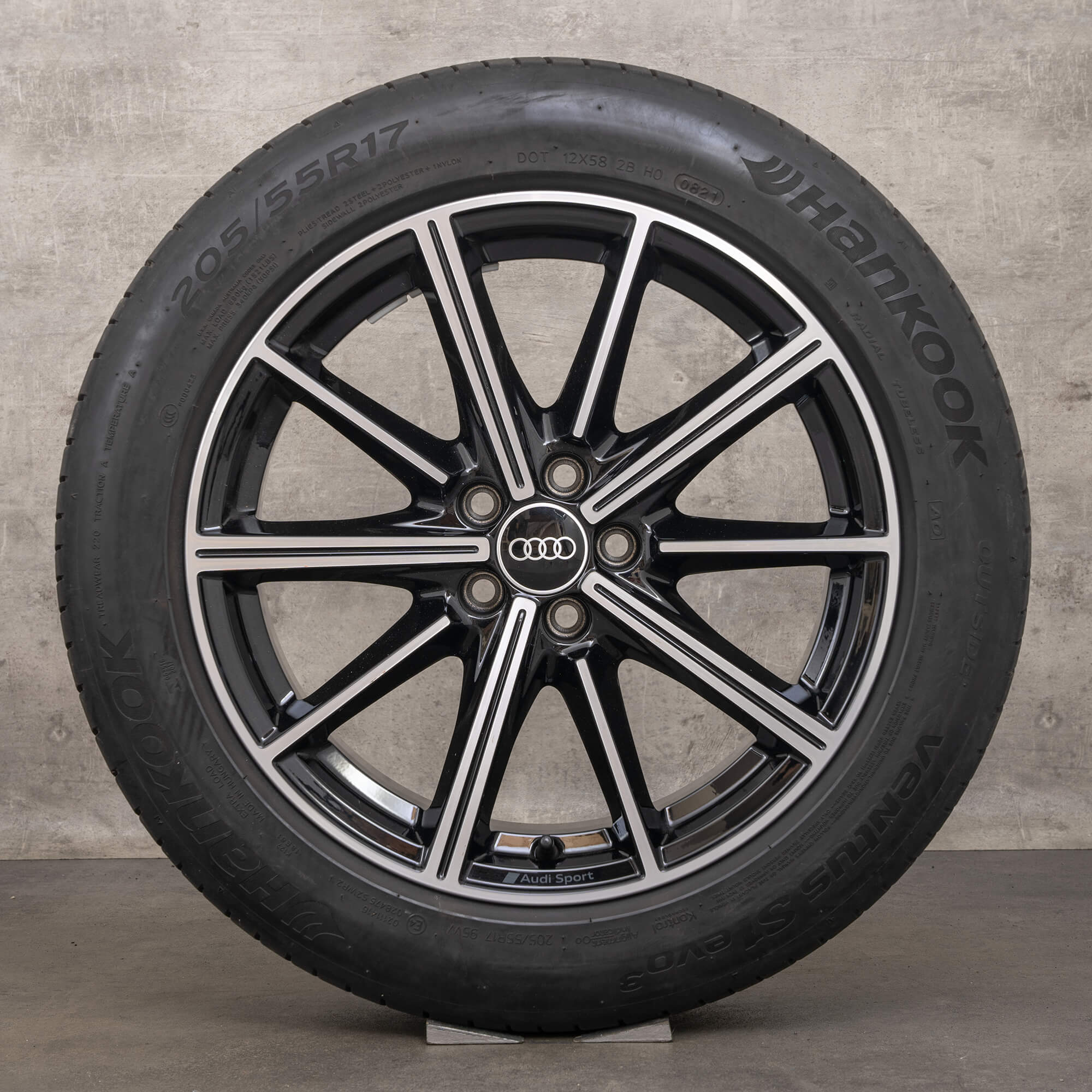 Audi A1 Allstreet Citycarver zomerbanden 17 inch velgen