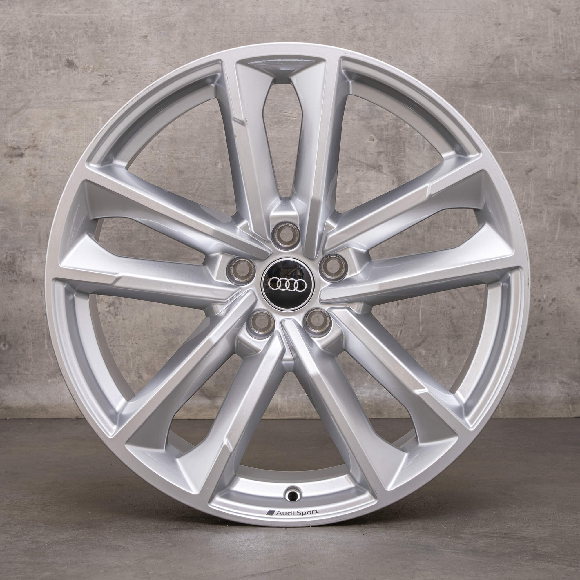 Genuine Audi A7 S7 cerchi 20 pollici C8 4K8601025M argento NUOVO
