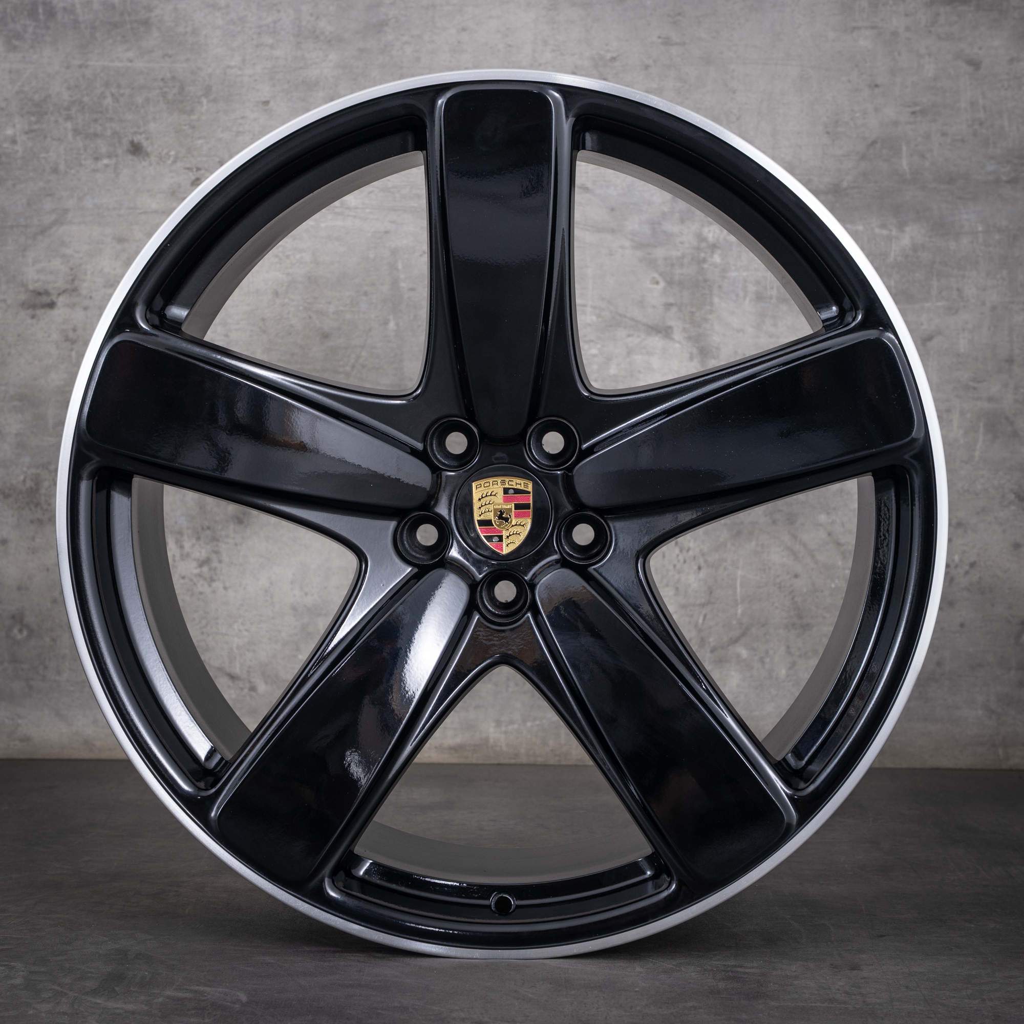 Aidot Porsche Macan II -vanteet 21 tuumaa 95B601025AC 95B601025AE musta Kiillotettu