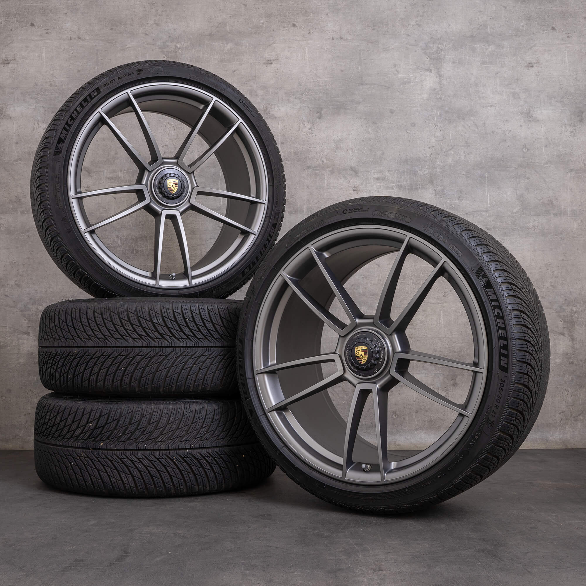 Originele Porsche 911 winterwielen 20 inch 992 I Turbo & S Cabrio velgen 992601025AB 992601025AC platinium zilver
