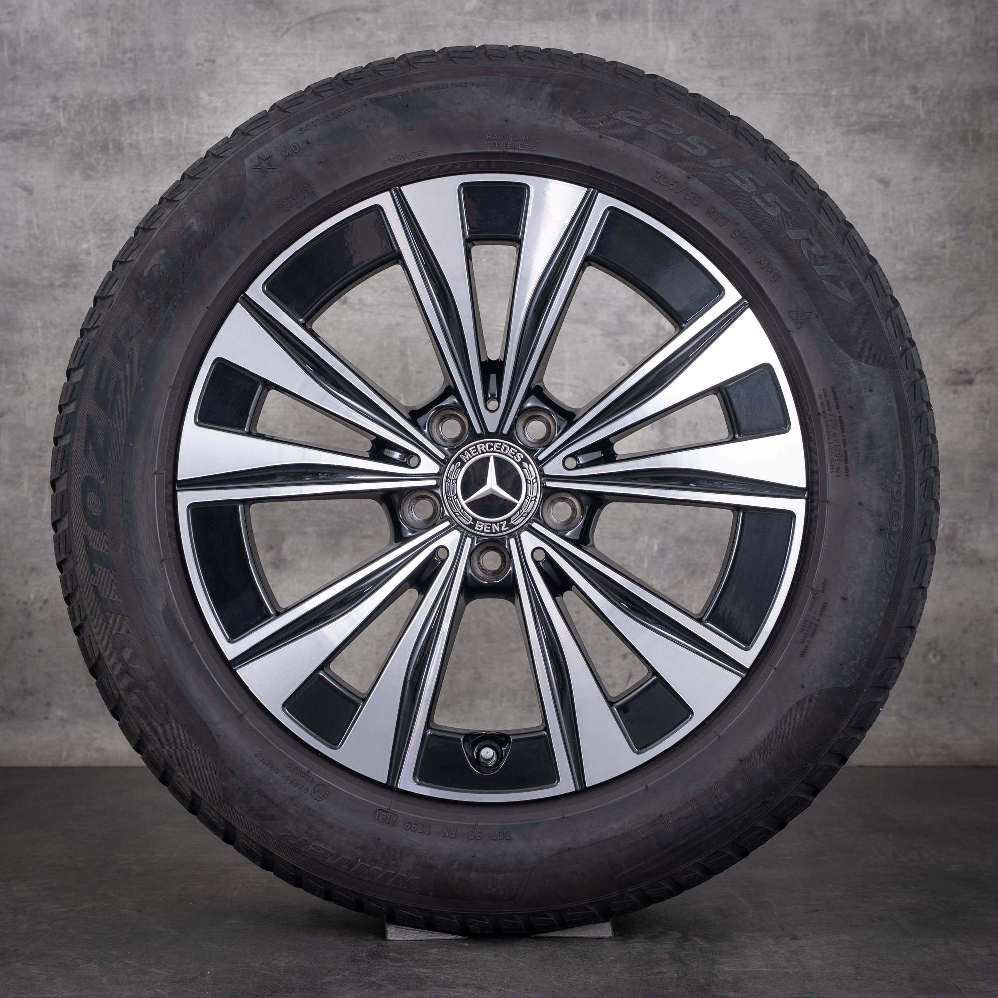 Alkuperäiset Mercedes-Benz C-sarjan talvirenkaat 17 tuumaa All Tarrain X206 vanteet A2064013900 musta Kiillotettu