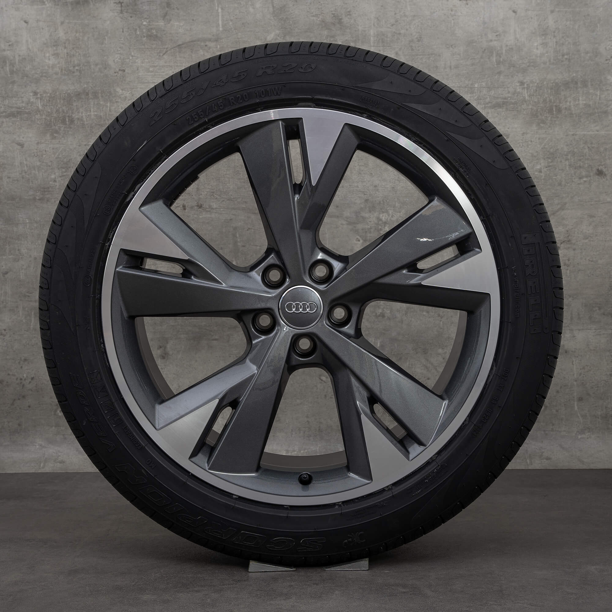 Jante originale Audi Q4 e-tron 20 inch Sportback Anvelope de vară 89AQ6901025AR 89A601025AS gri grafit Lucios NOU