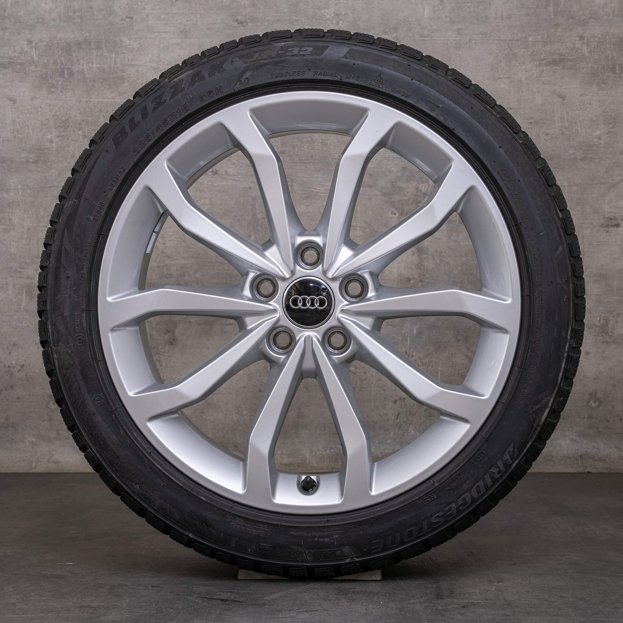 OEM Audi A4 S4 snow tire packages 18 inch B9 8W rims 8W0601025ED