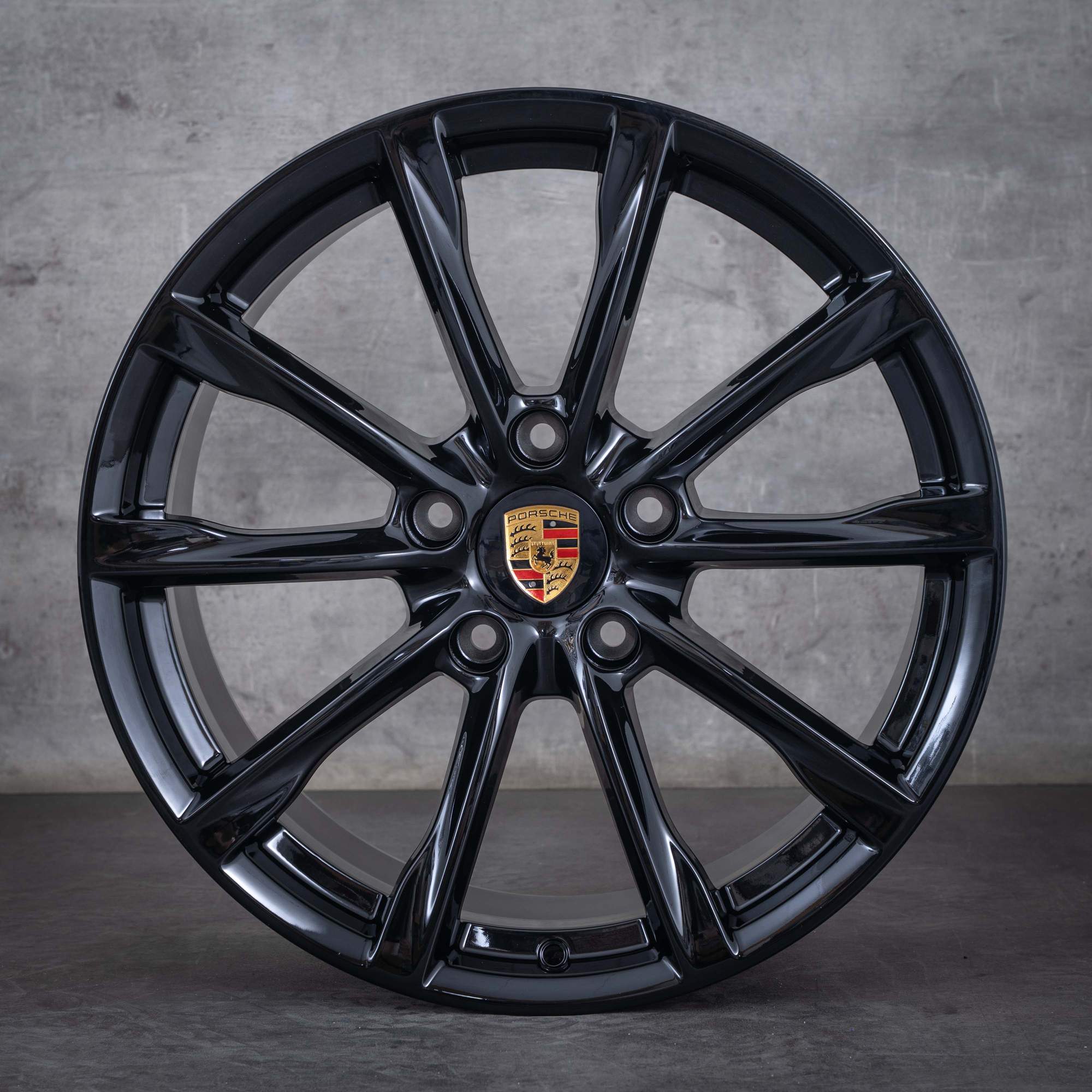 Oryginalne felgi Porsche Boxster Cayman 19 cali 982 S GTS T 982601025 982601025A czarny błyszczący