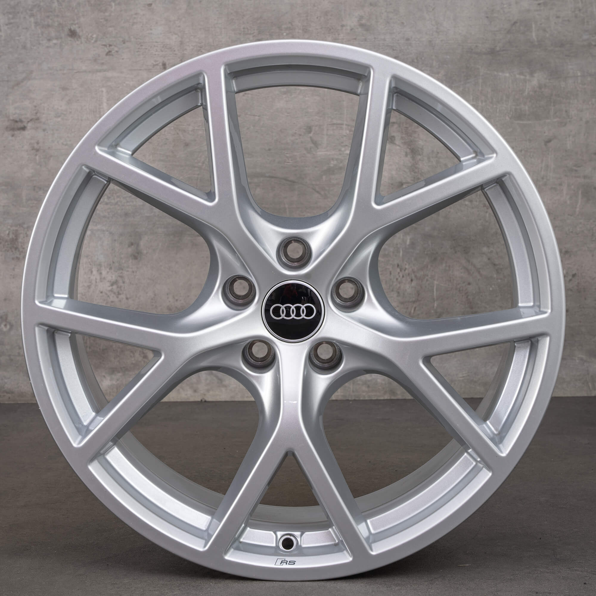 Audi 19 inch rims RS3 8Y alloy 8Y0601025BR 8Y0601025BQ