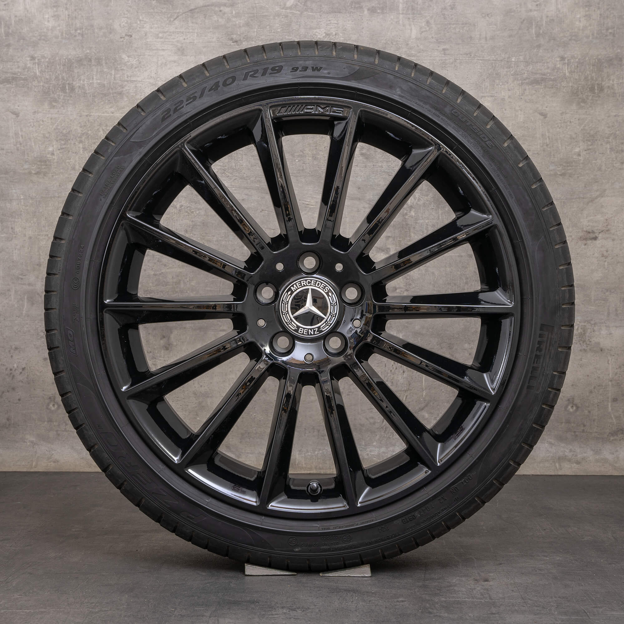 Autentico Mercedes Benz Classe A B CLA cerchi 19 pollici W177 V177 W247 C118 X118 ruote estive A1774011600 nero lucido