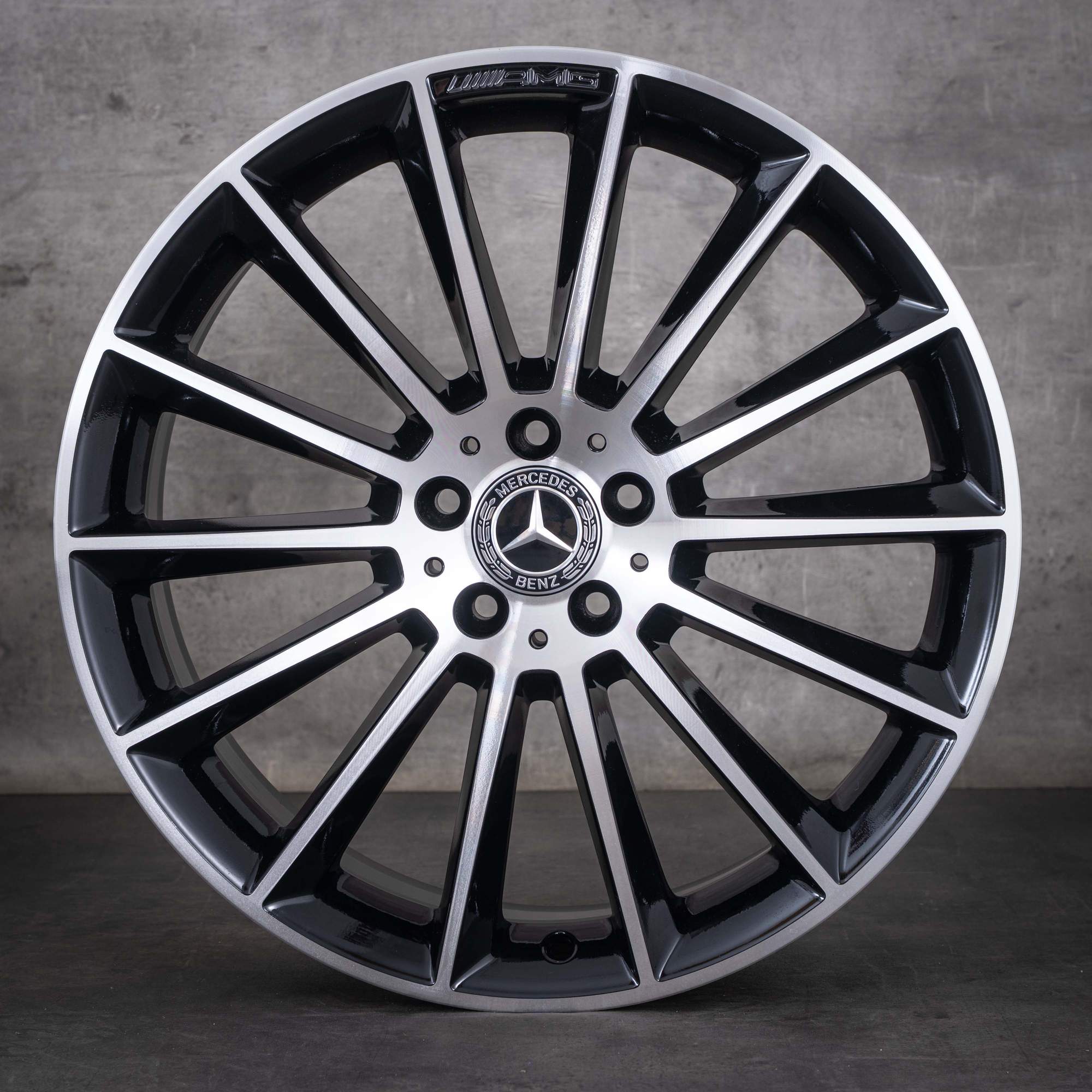 Originální 20palcové disky Mercedes-Benz CLS AMG W257 C257 letní kola A2574011900 A2574012000, černé, s diamond cut