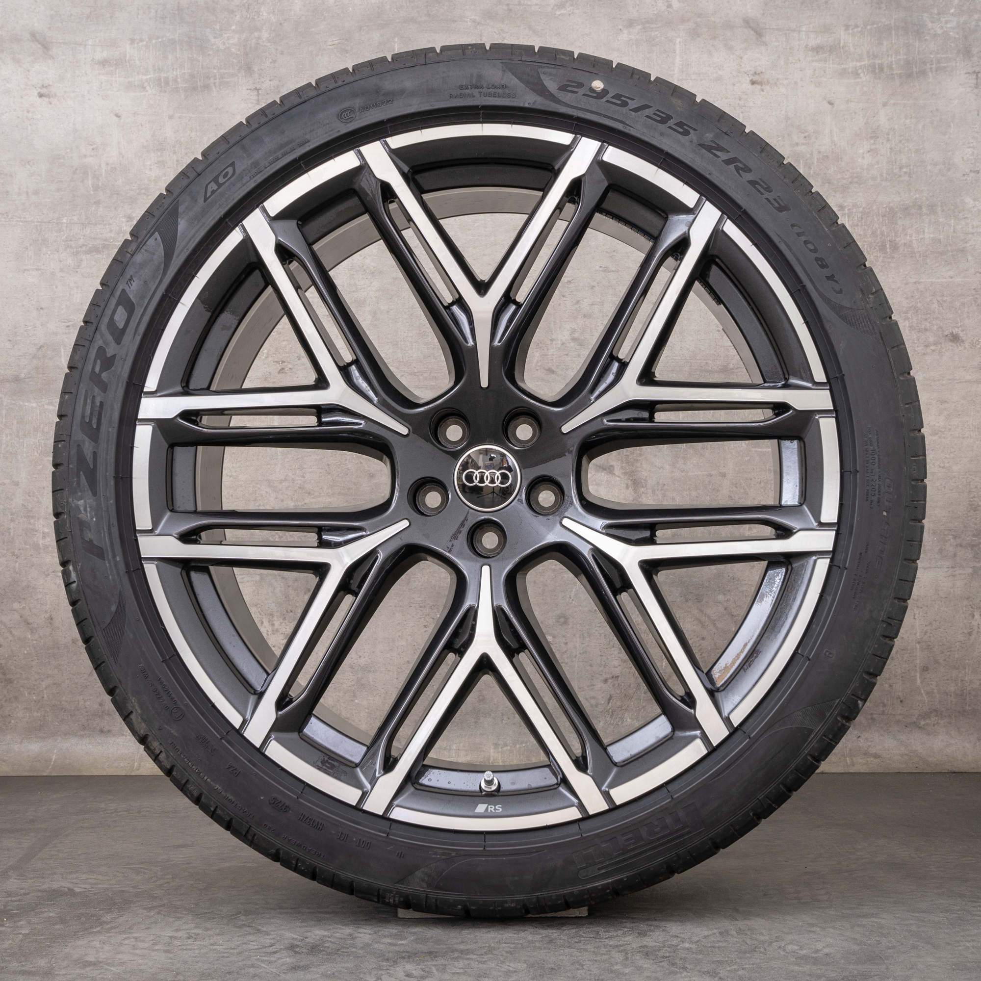OEM Audi RS Q8 rims 23 inch 4M8 summer wheels 4M8601025BJ granite polisched