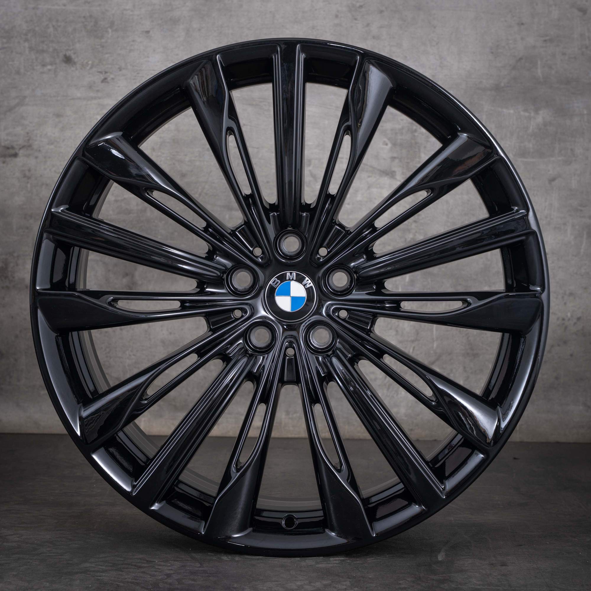 OEM BMW 6 Series GT and 7 20-inch G32 G11 G12 summer wheels Styling 646 6868051 6868052 Gloss Black