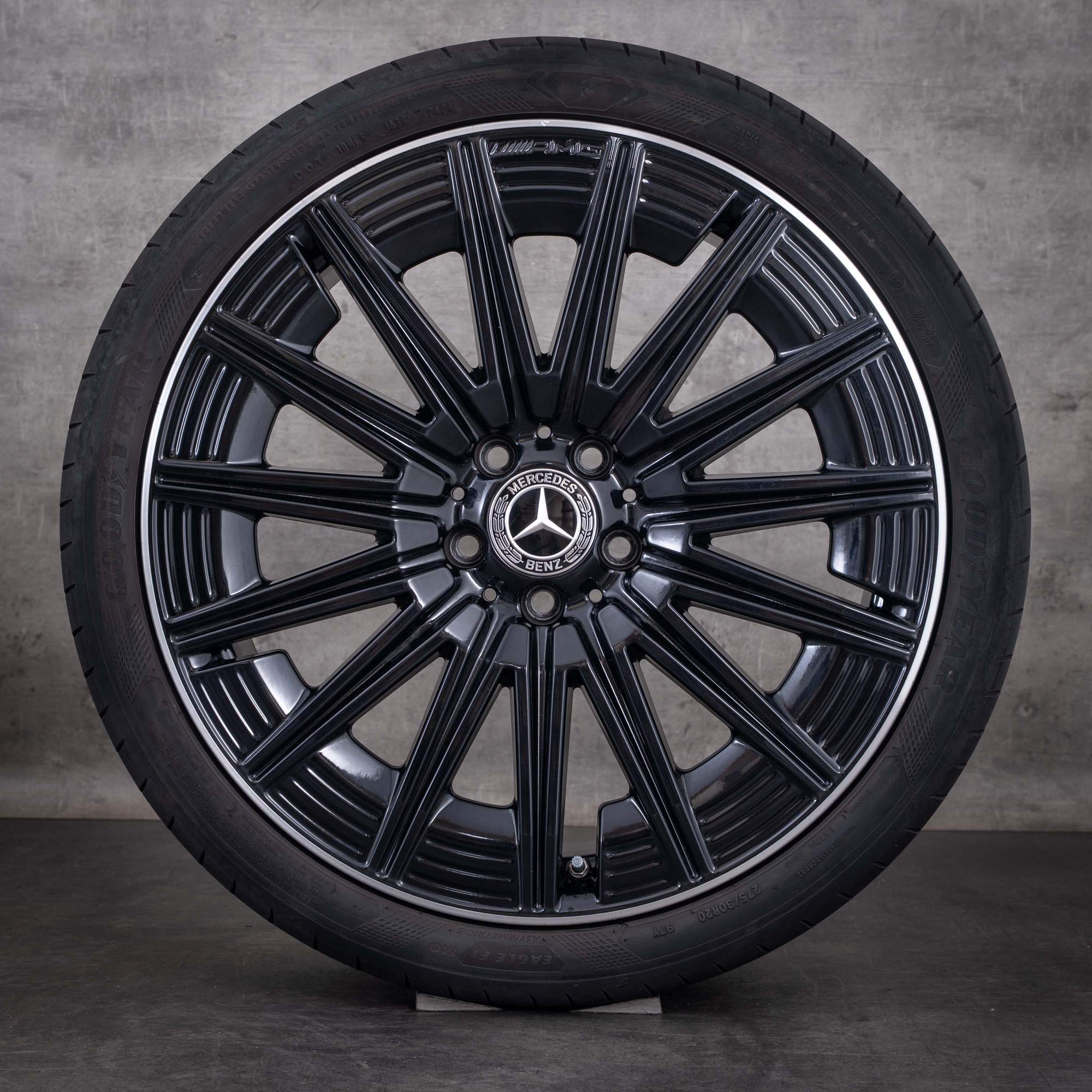 Orijinal Mercedes-Benz CLE AMG jantlar 20 inç A236 C236 Yaz lastikleri A2364012300 A2364012400 elmas kesim siyah