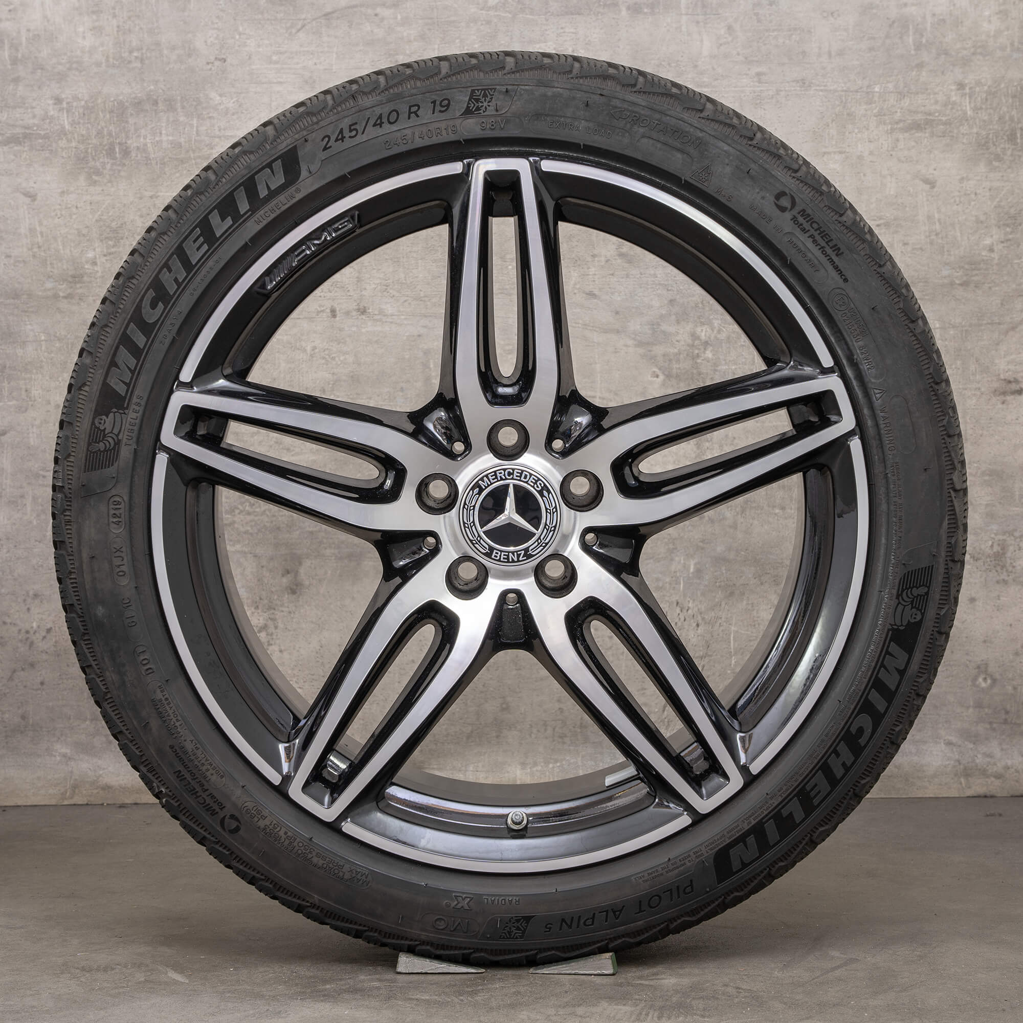 Genuine AMG Mercedes Benz Clase E E43 E53 neumáticos de invierno 19 pulgadas W213 S213 C238 A238 llantas A2134013800 A2134012000 negro brillante torneado