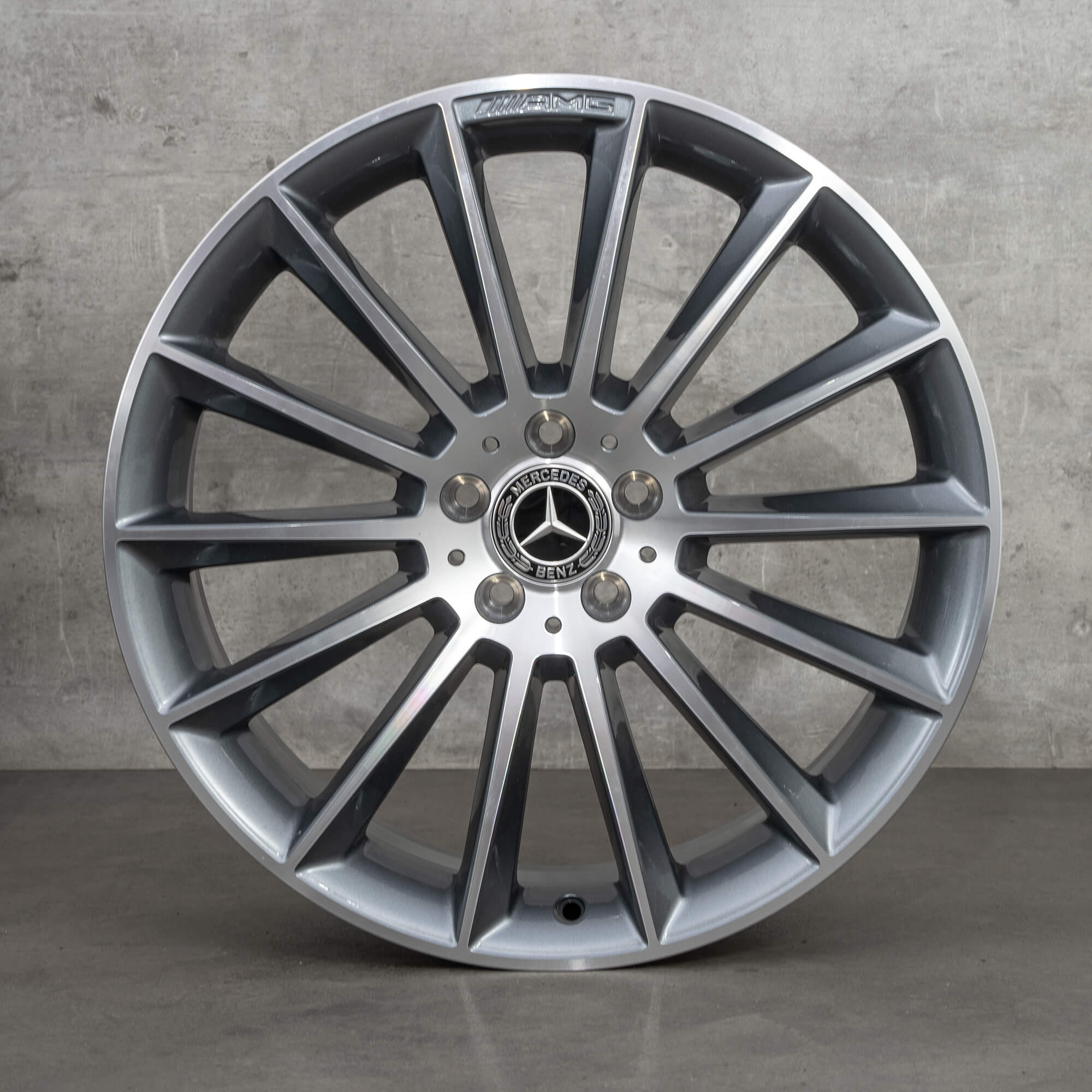 Original Mercedes Benz CLS AMG fælge 20 tommer W257 C257 A2574011900 A2574012000 himalaya grey glossy turned NEW