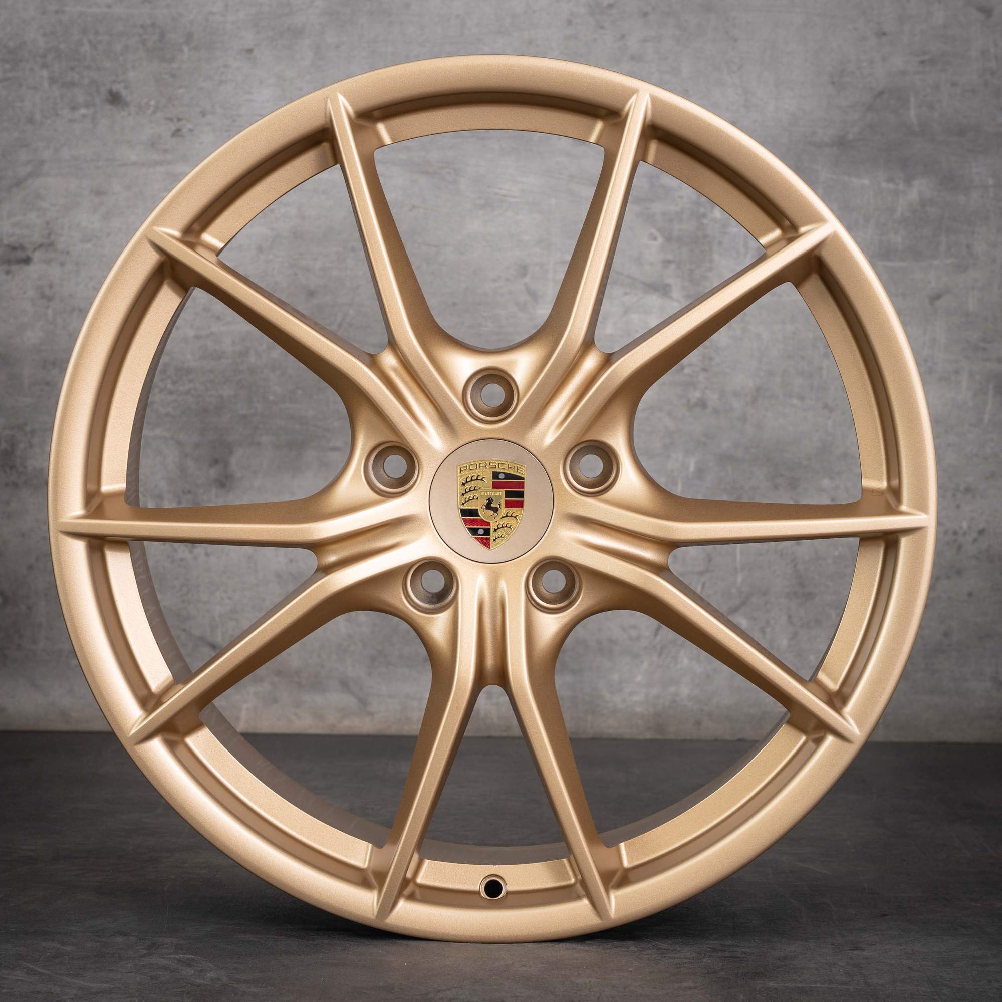 Oryginalne felgi Porsche Boxster Cayman 982 20 cali 718 982601025H 982601025J aurum matt
