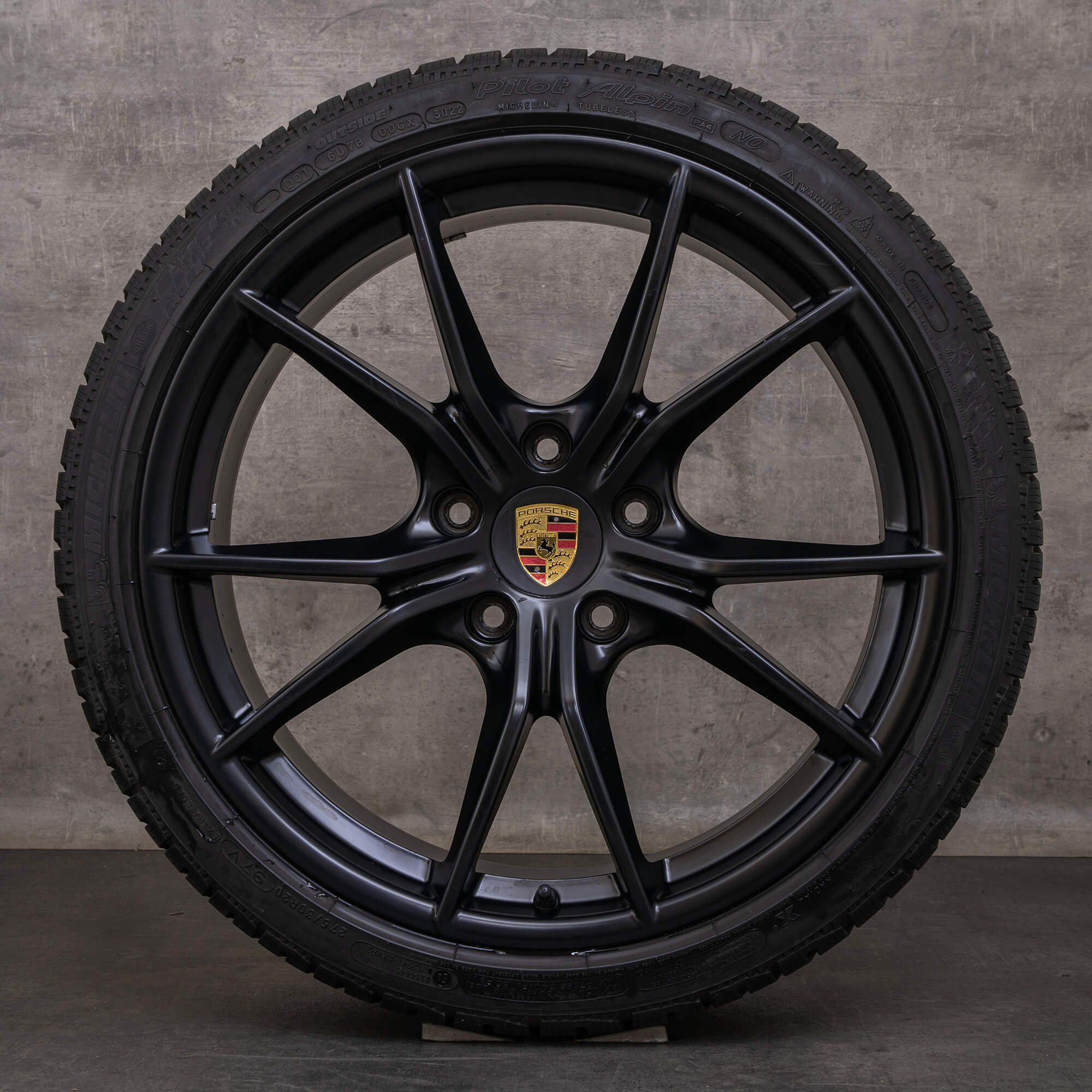 Original Porsche Boxster Cayman 982 718 Winterräder 20 Zoll Felgen 982601025H 982601025J schwarz matt