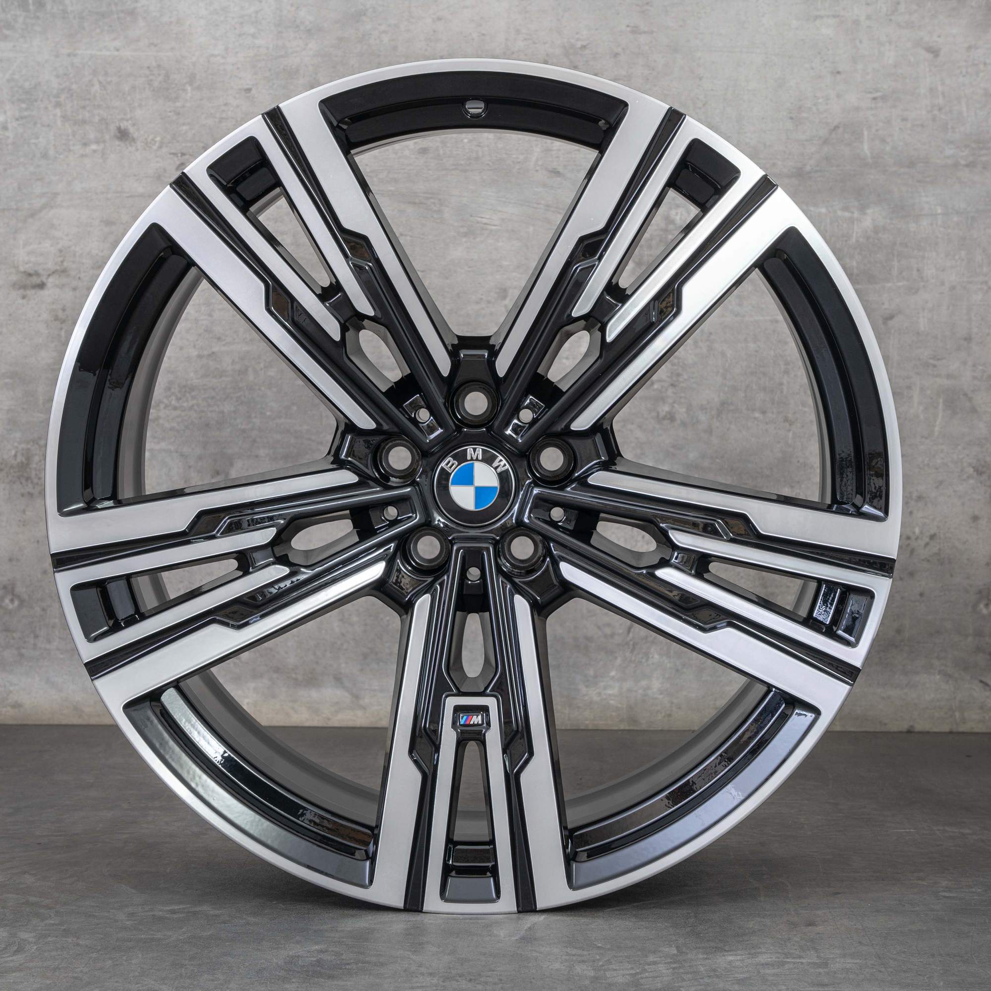 Oryginalne felgi BMW serii 7 i7 X3 21 cali G70 G45 Styling 908 M 5A19DF0 5A19DF1 czarne Polerowane NOWOŚĆ