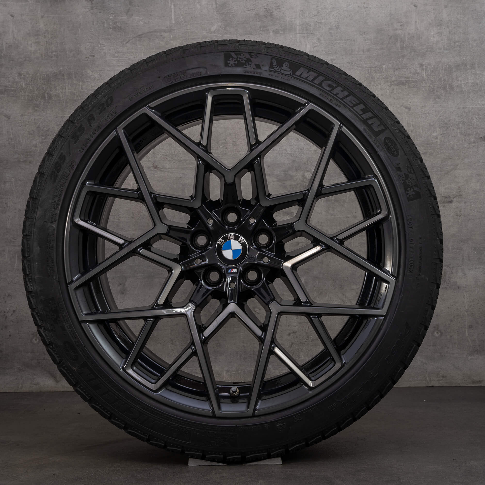 BMW 20 Zoll Felgen M8 F91 F92 813 M Winterreifen Winterräder  