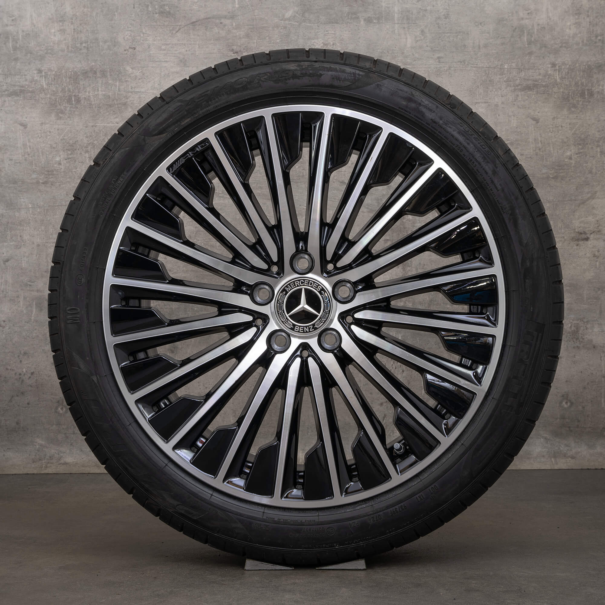 Original Mercedes Benz CLE AMG Felgen 19 Zoll C236 Sommerräder A2364012100 A2364012200 schwarz glanzgedreht