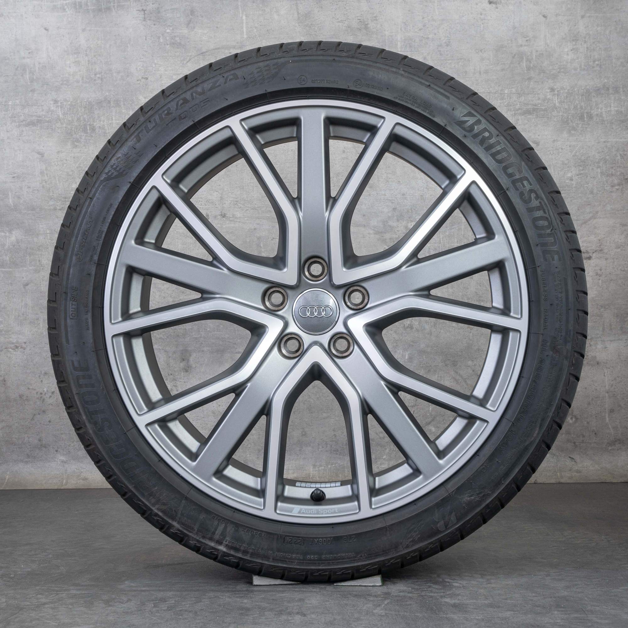 Alkuperäiset Audi A6 S6 vanteet 20 tuuman 4K C8 kesäpyörät 4K0601025AB titan matt kiillotettu
