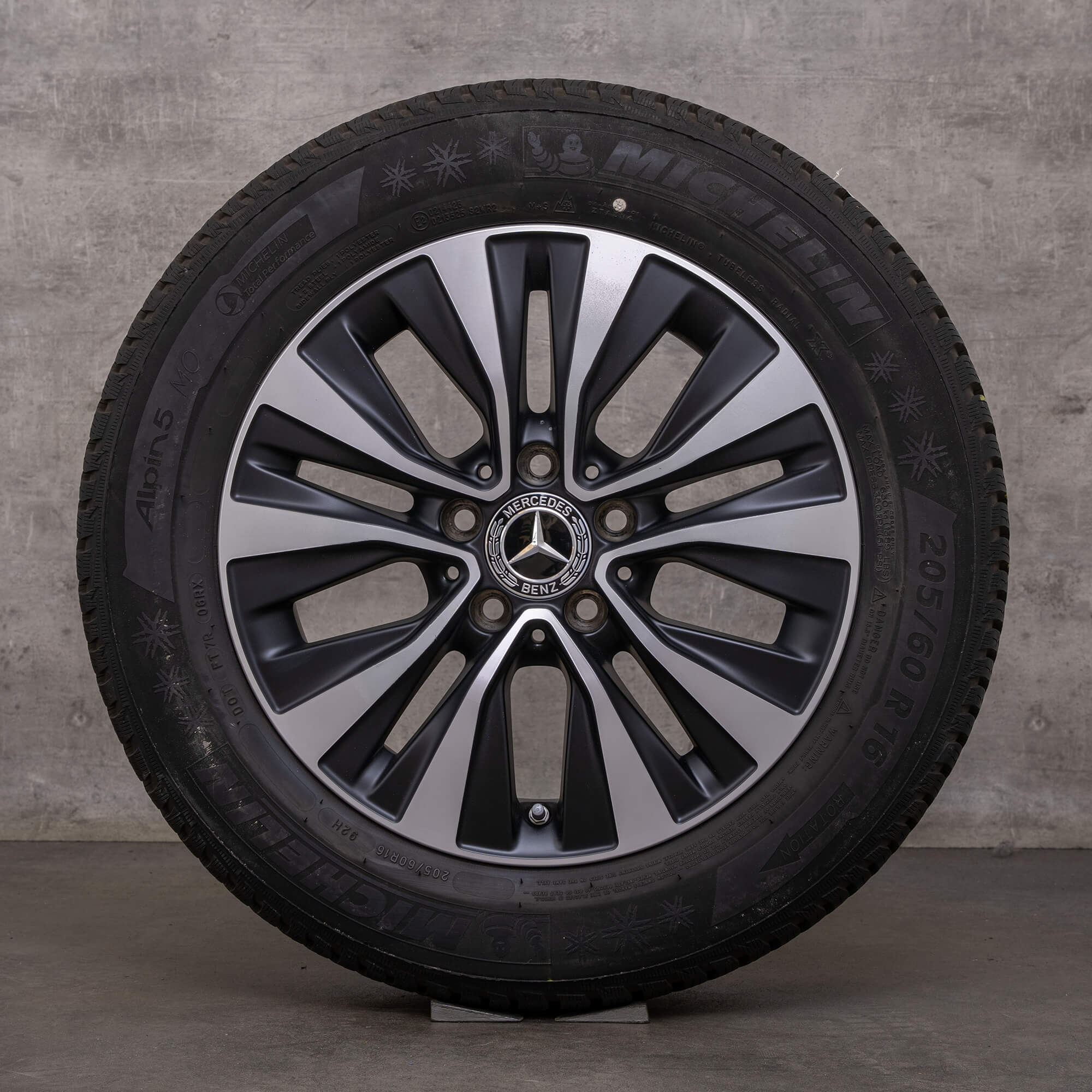 Original Mercedes Benz A B Class CLA roues d'hiver 16 pouces W177 V177 W247 X118 C118 jantes A1774010000 noir mat brillant