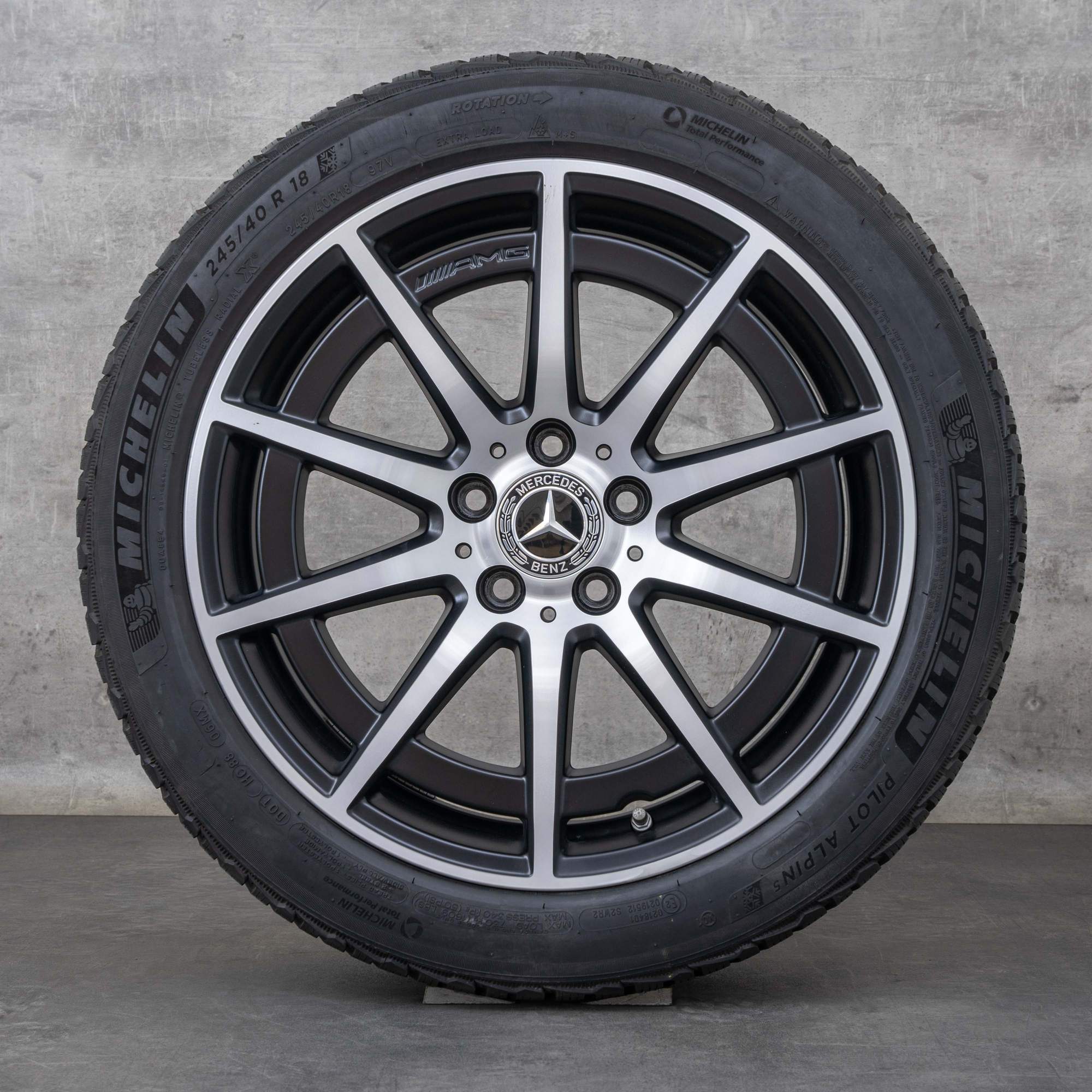 Alkuperäiset Mercedes Benz A-Class A45 CLA 45 AMG talvirenkaat 18 tuuman W177 V177 C118 X118 vanteet A1774012100 musta mattapintainen kiillotettu pinta
