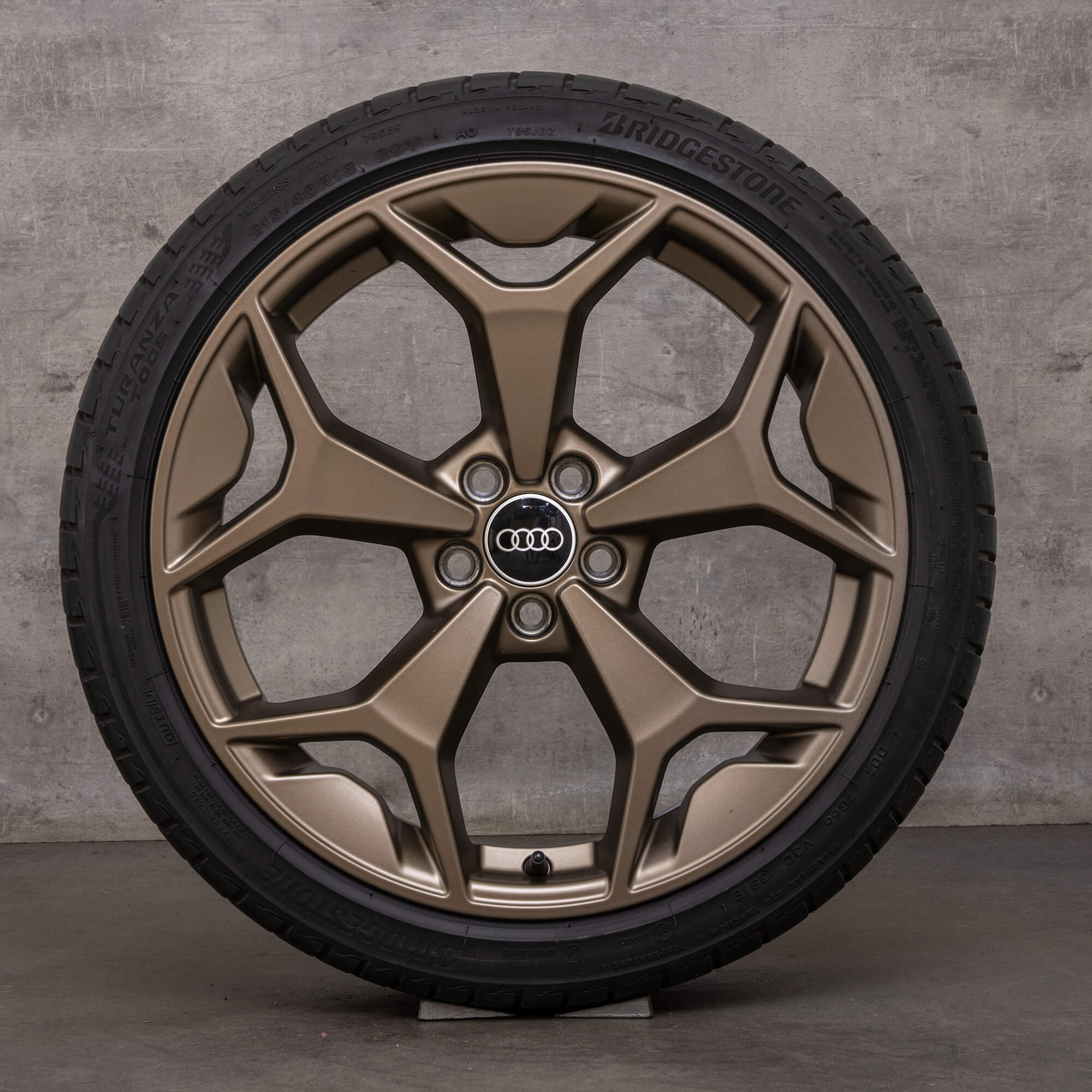 Original Audi A1 Jantes 18 pouces GB Sportback Pneus d'été 82A601025AK bronze