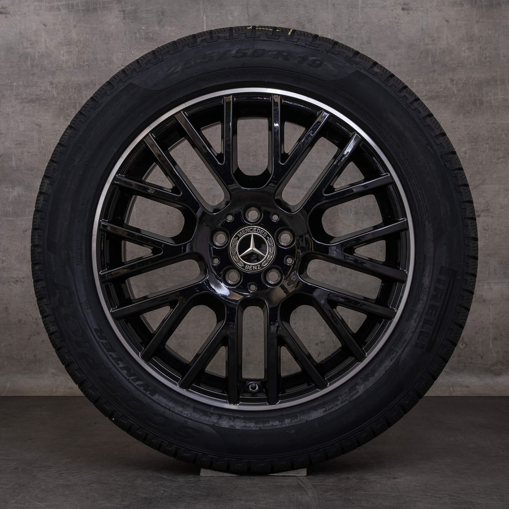 Alkuperäiset Mercedes Benz GLE talvirenkaat 19 tuuman V167 vanteet A1674012100 musta kiillotettu