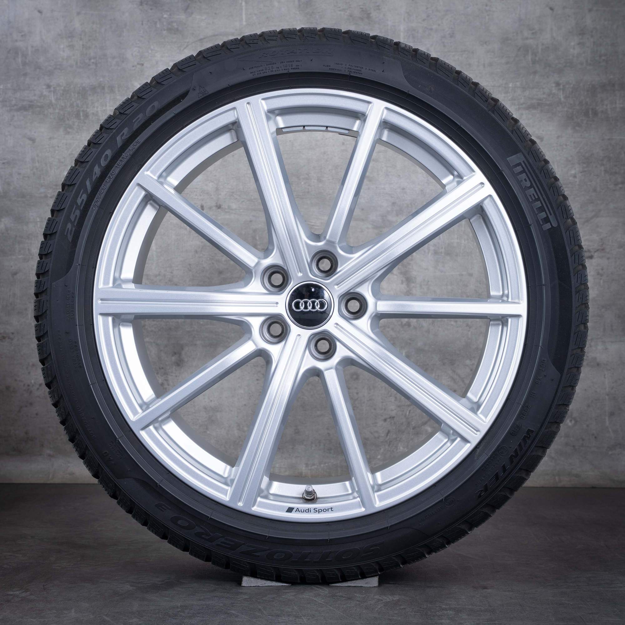 Alkuperäiset Audi RSQ3 talvirenkaat 20 tuuman F3-vanteet 83A601025S hopea kiiltävä