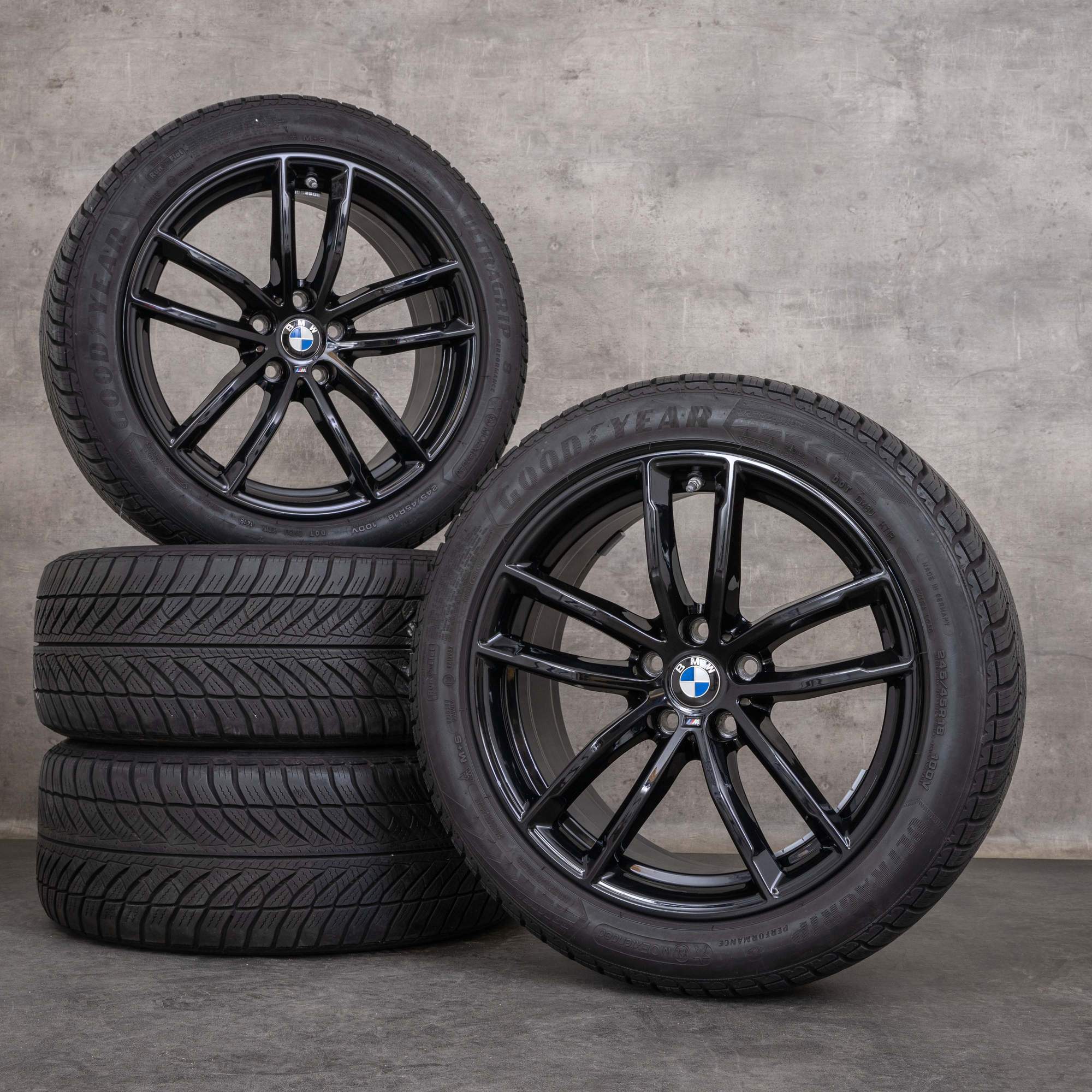 Orijinal BMW 5 Serisi kış jant lastikleri 18 inç G30 G31 Styling 662 M jantlar 8093915 siyah parlak