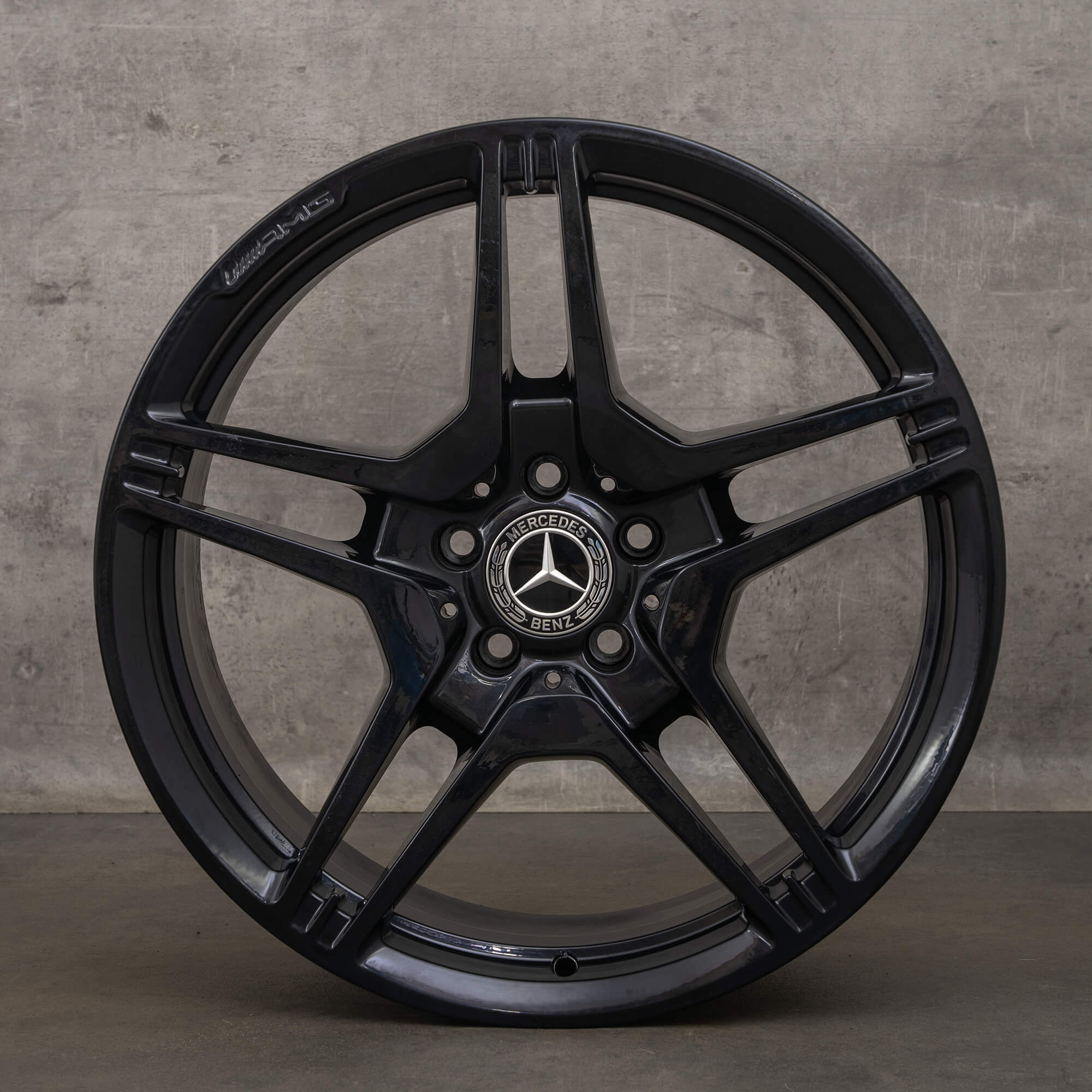 Mercedes-Benz AMG 19インチホイールセット CLS Eクラス OEM AMG Mercedes E Class E63 W212 CLS 63 W218 19 inch rims A2124012802