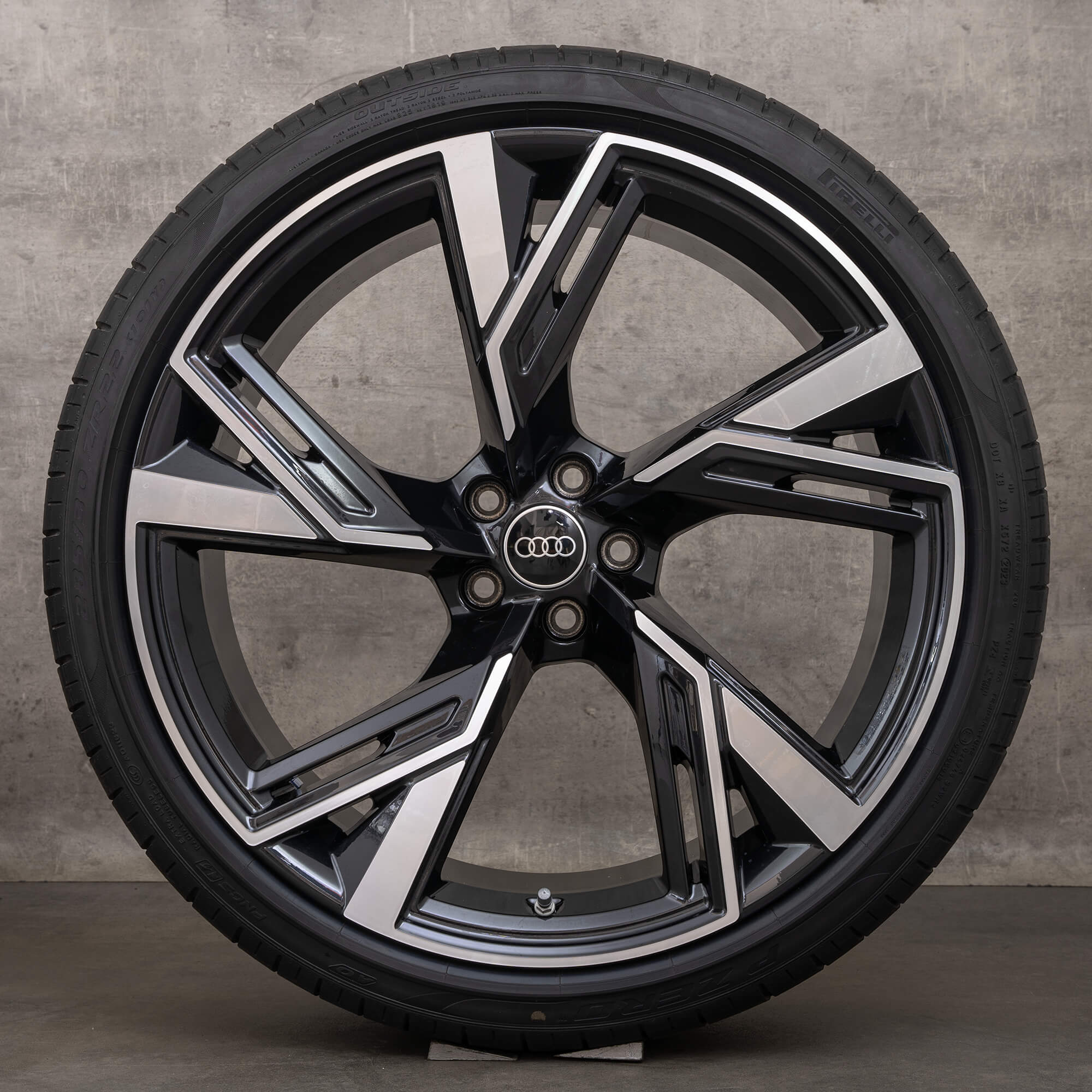 Audi RS6 RS7 4K C8 Sommerräder 22 Zoll Felgen Sommerreifen 4K0601025DH NEU