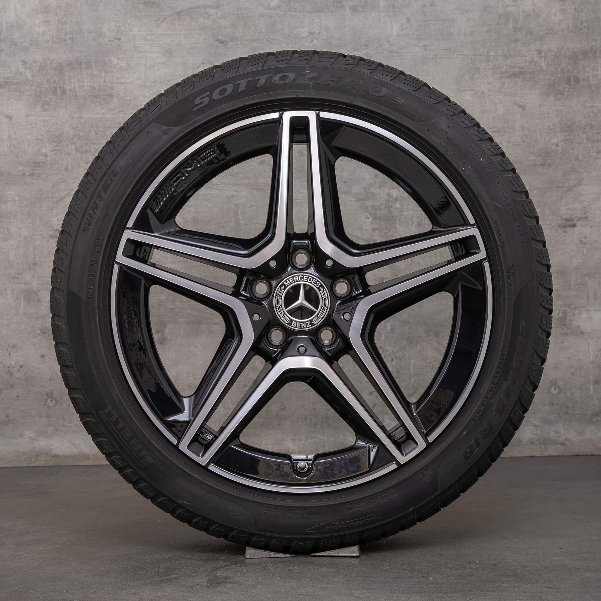 Original Mercedes Benz A B Class CLA Winter wings 18 pouces W177 V177 W247 C118 X118 jantes A1774010500 noir brillant