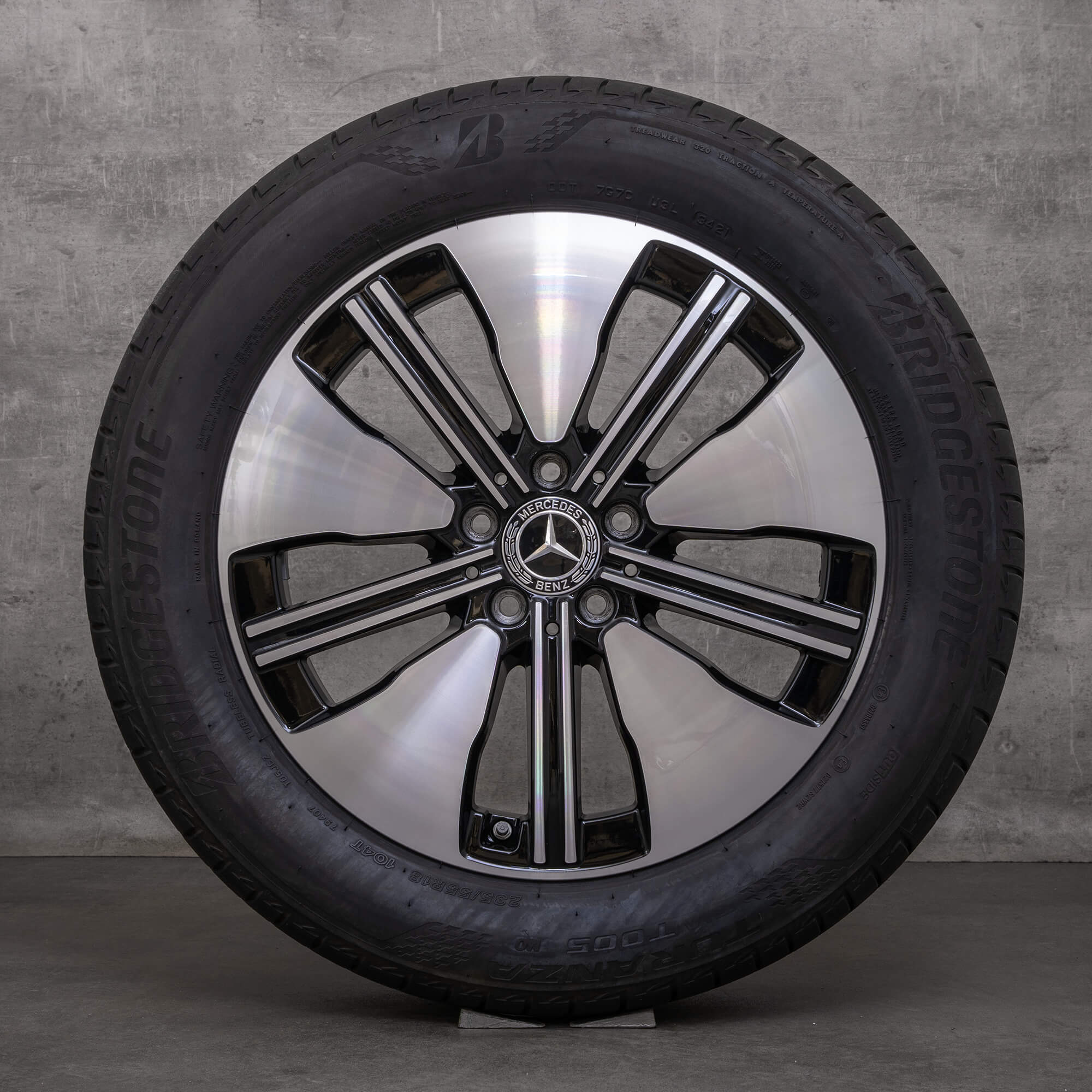 Jantes de verão Mercedes Benz EQA EQB 18 polegadas H243 X243 A2434011300 preto brilhante torneado