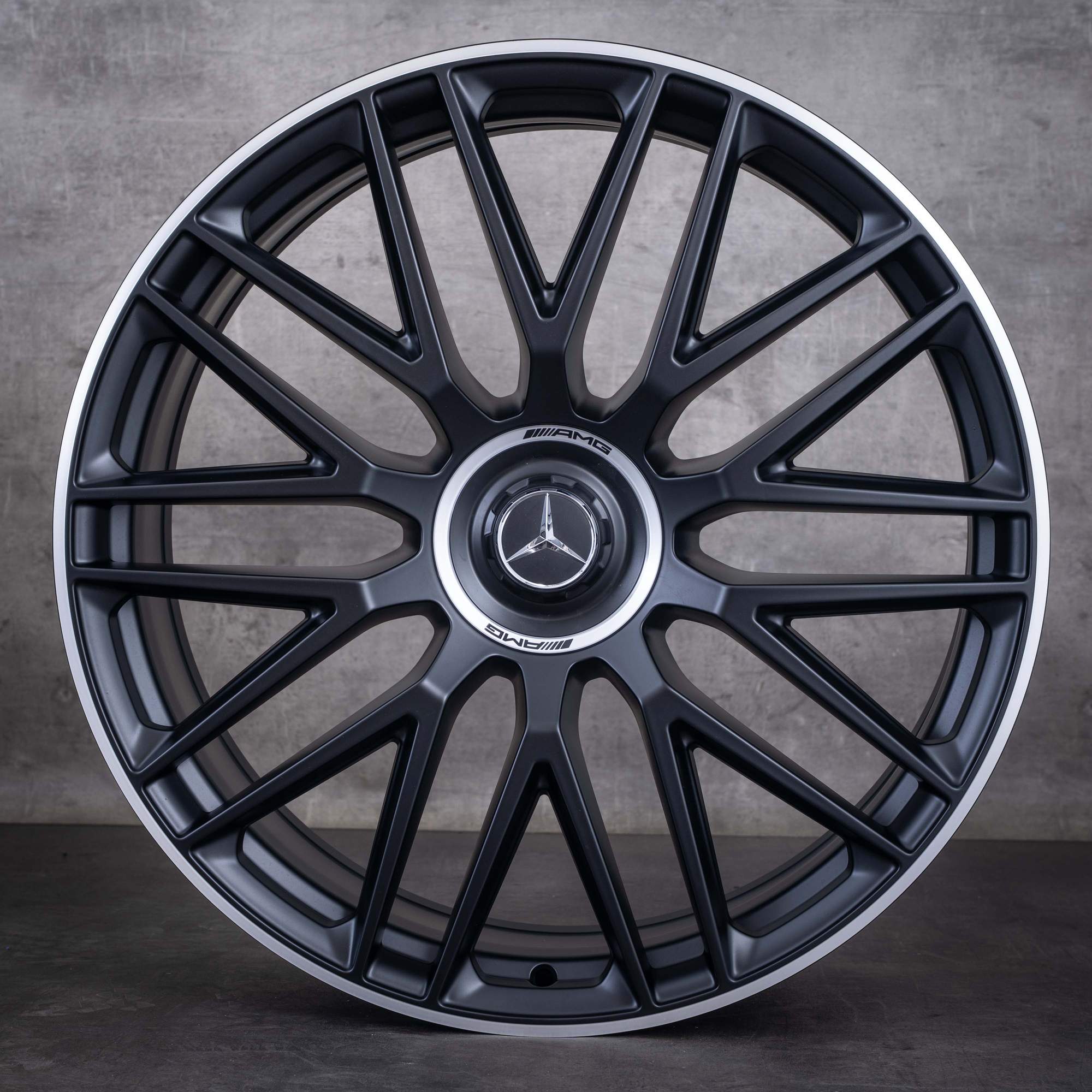 Original Mercedes Benz GLS 63 AMG Felgen 23 Zoll SUV X167 4Matic A1674018500 A1674018600 schwarz matt rand glanzgedreht NEU
