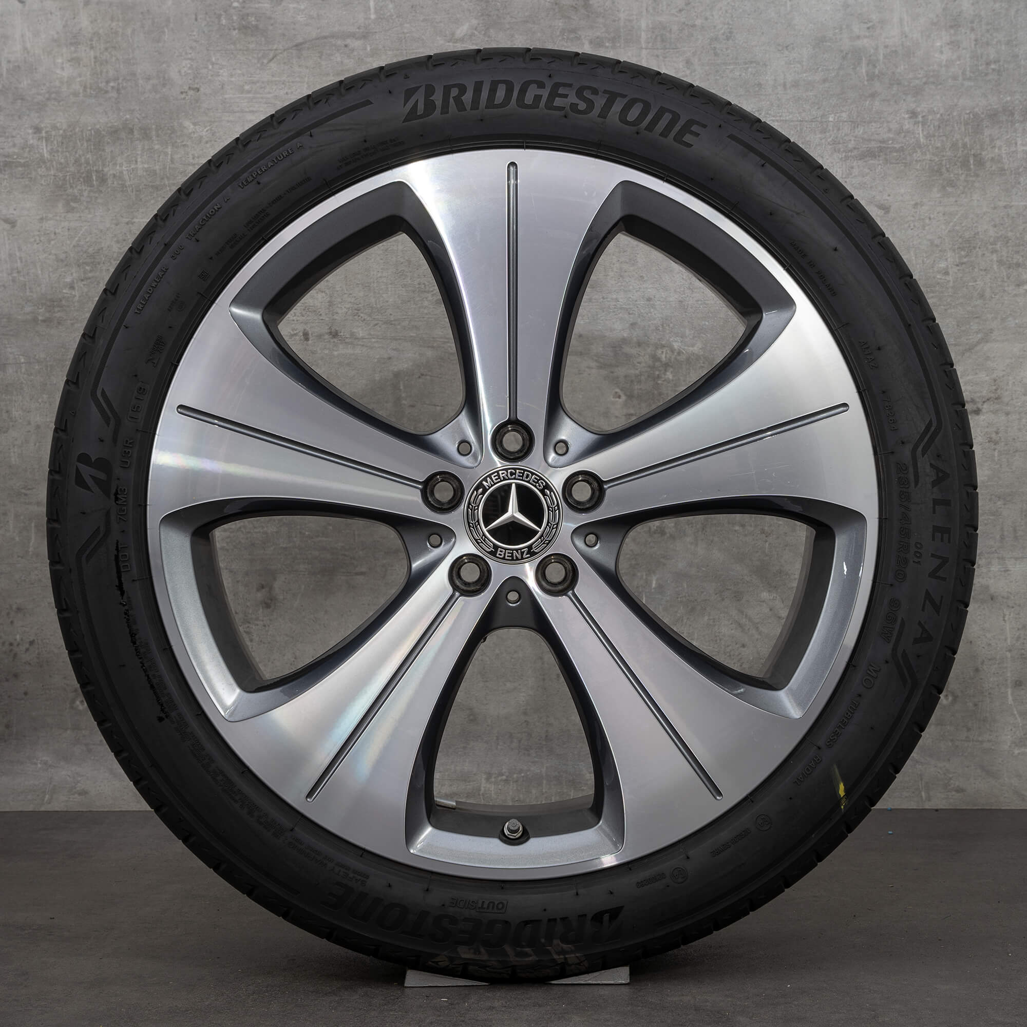 Oryginalne koła zimowe Mercedes-Benz GLA GLB 20 cali felgi H247 X247 nr kat. A2474013700 kolor himalaya grey w wersji z efektem diamond cut