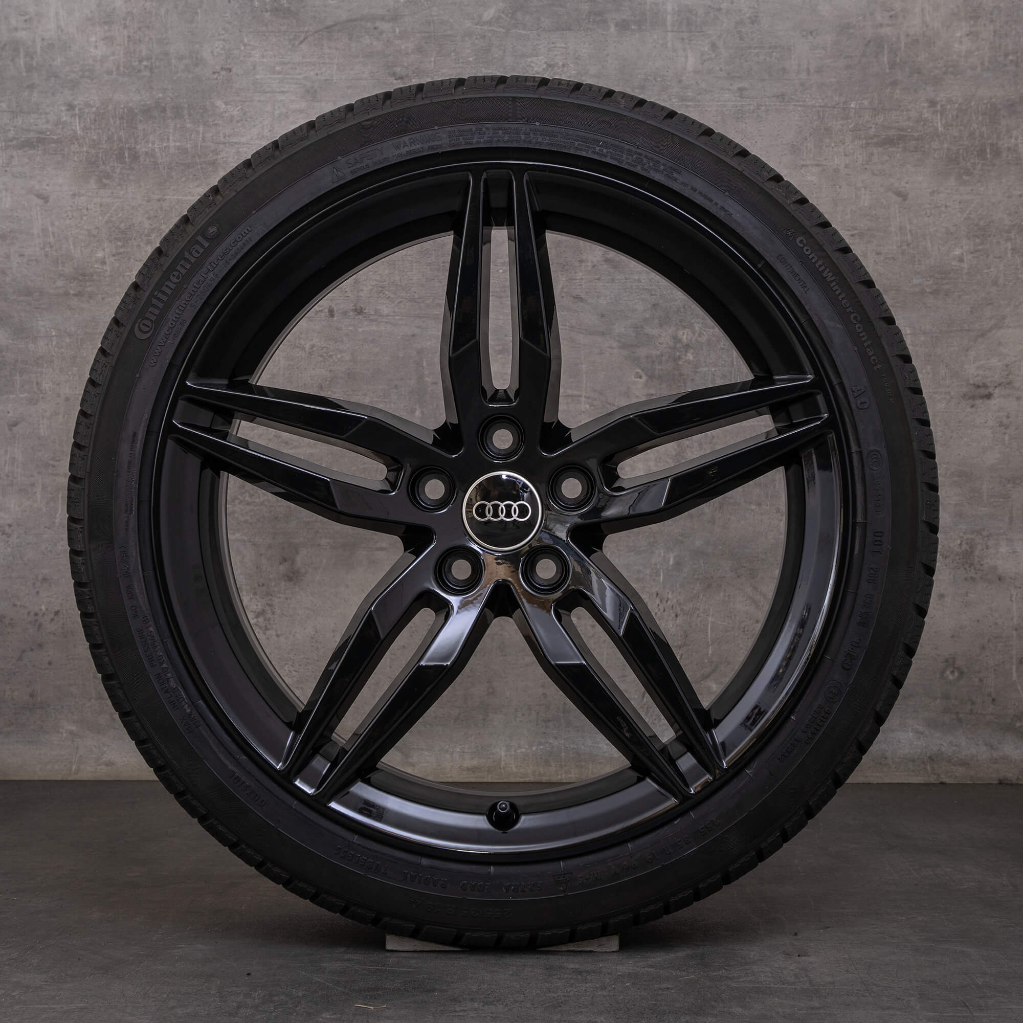 Original Audi A5 S5 Winterräder 19 Zoll F5 8W B9 Felgen 8W0601025AM schwarz glanz