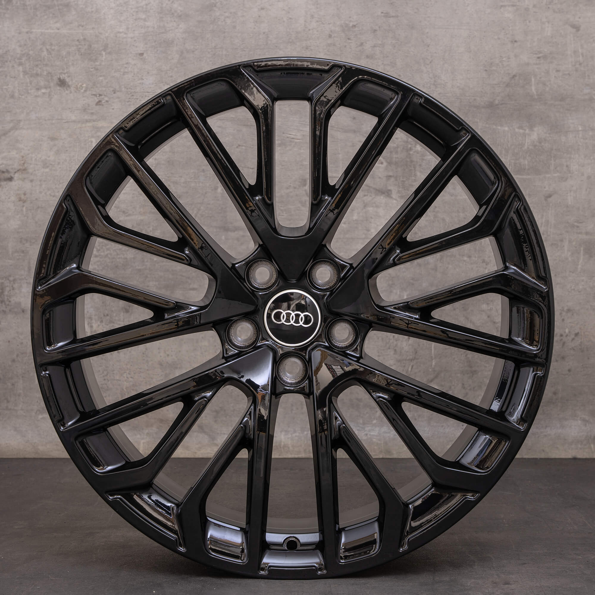 Original Audi A5 S5 Felgen 20 Zoll B10 8B3601025Q schwarz hochglanz NEU