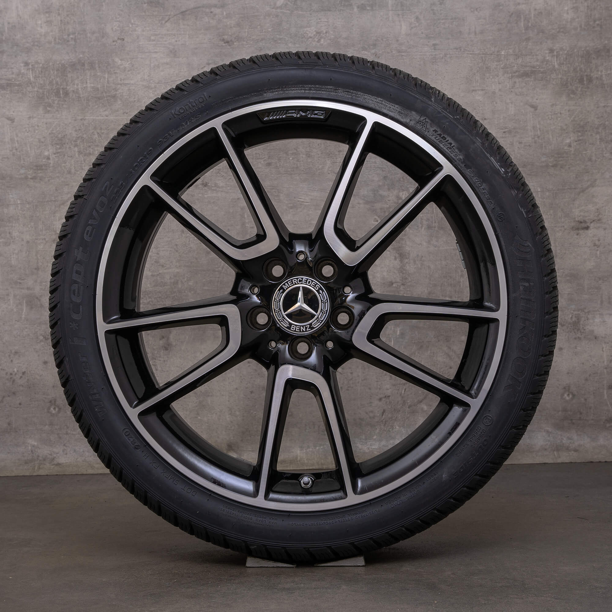 Neumáticos de invierno originales AMG Mercedes Benz Clase C C43 19 pulgadas W205 S205 C205 A205 llantas A2054014900 A2054016500 negro brillante torneado