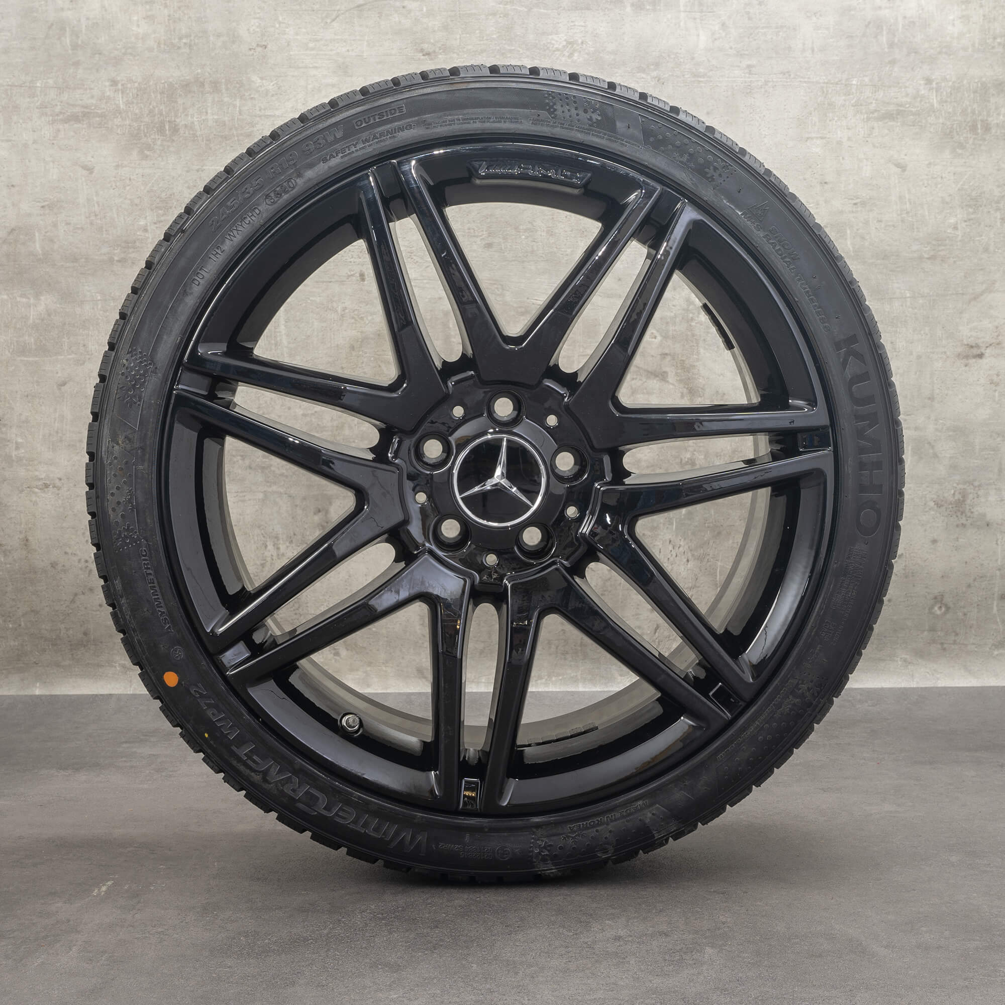 Alkuperäiset Mercedes Benz E-sarja AMG vanteet 19 tuuman W212 S212 kesäpyörät A2124014502 A2124014602 mustat kiiltävät