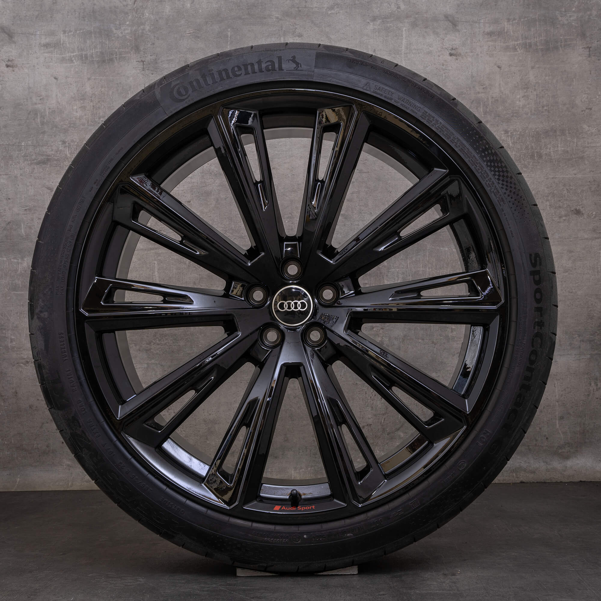 OEM Audi Q8 SQ8 rims 23 inch 4M8 summer wheels 4M8601025R black glossy