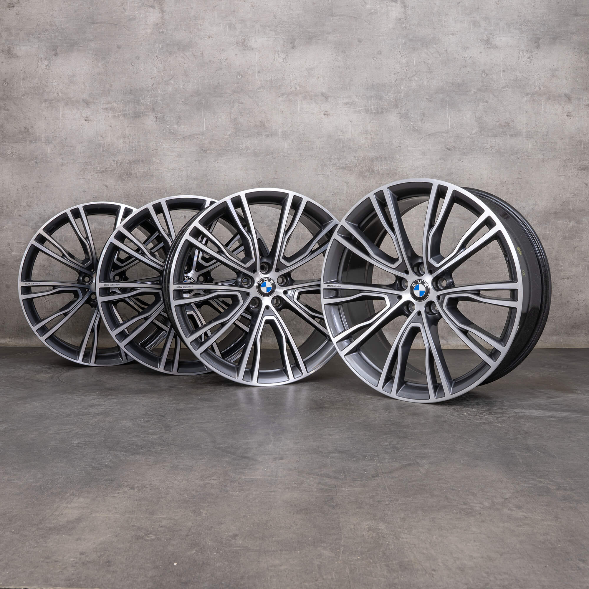 OEM BMW X3 X4 Rims 21 inch G01 G02 Styling 726i 8043670 8043671