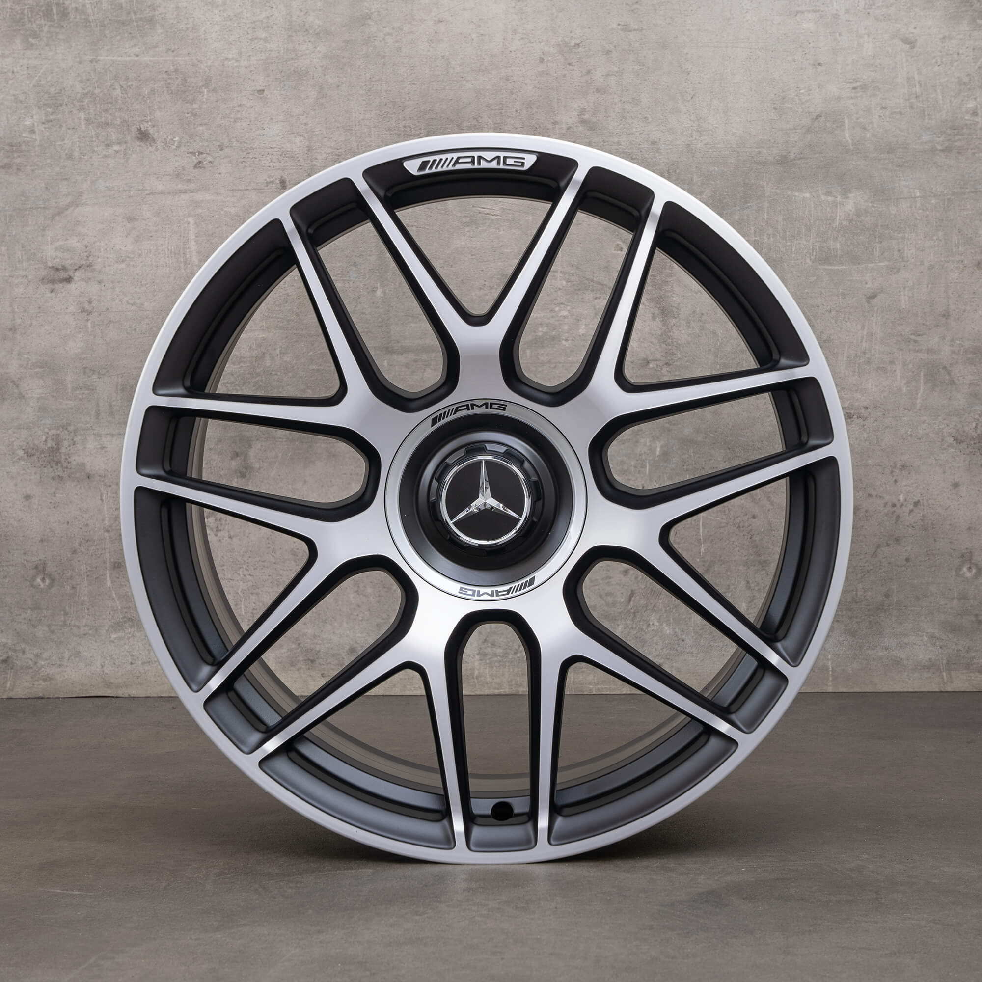 AMG Mercedes Benz CLA45 C118 X118 Shooting Brake 19 inch rims